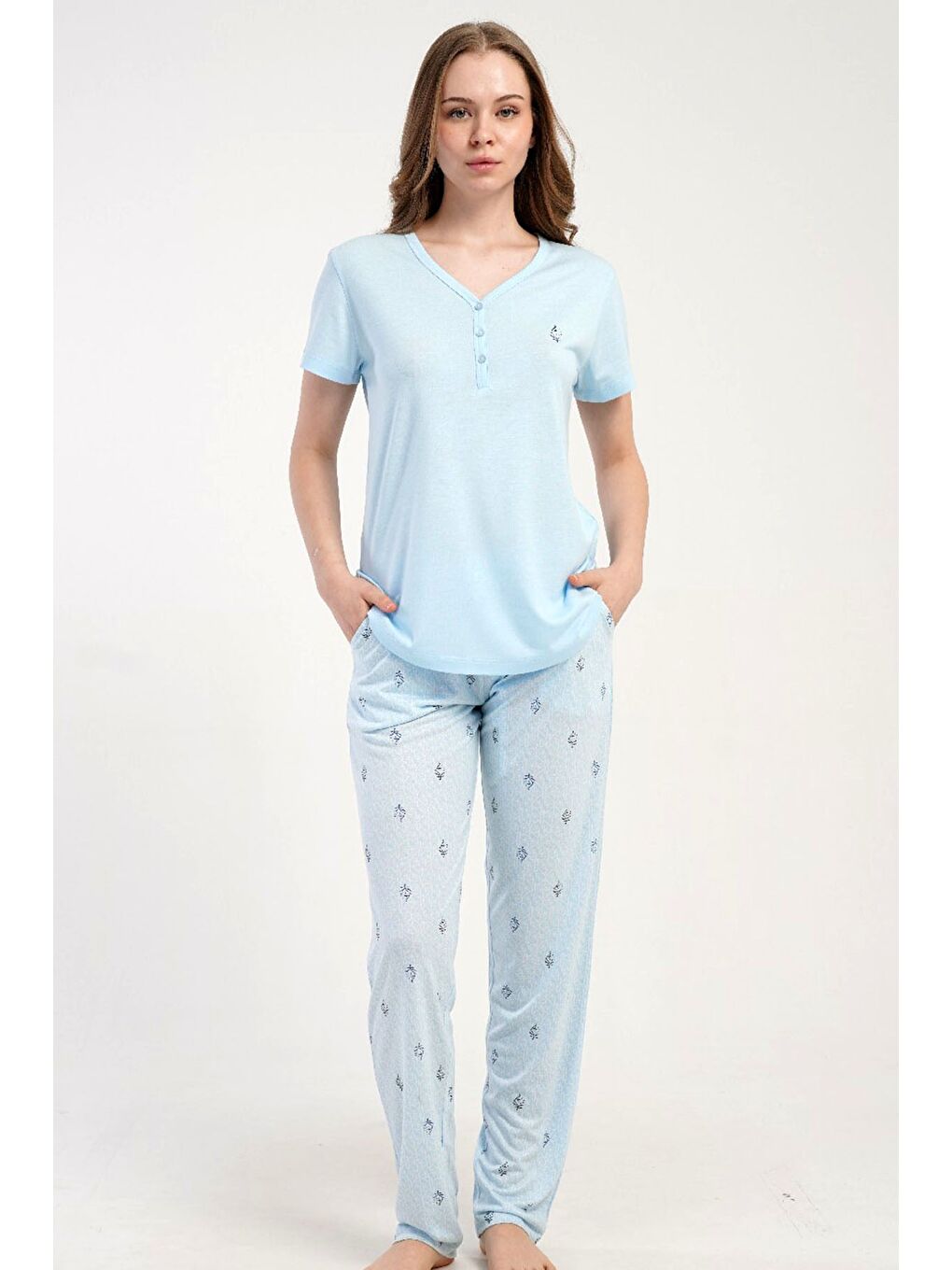 Damla Yaka Yarım Düğmeli Pijama Takımı Açık Mavi-512230
