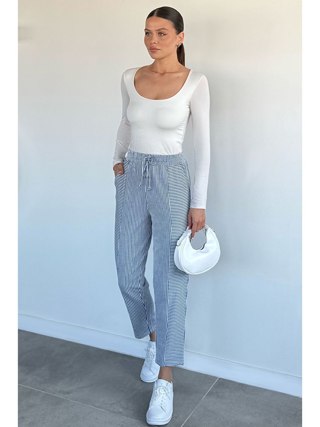 Lacivert Kadın Bel Lastikli Çizgili Havuç Pantolon