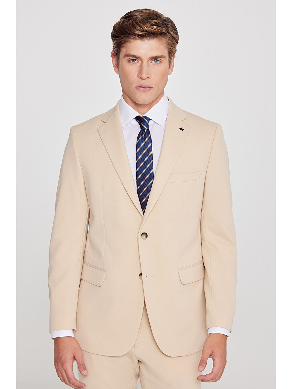 Erkek Bej Slim Fit Dar Kesim Mono Yaka Beli Bağlamalı Kapak Cepli Esnek Takım Elbise-1