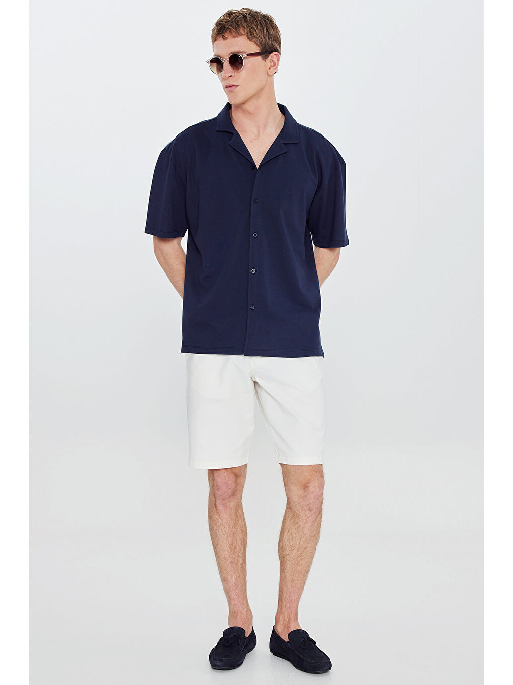 Erkek Lacivert Pamuklu Comfort Fit Rahat Kesim Hawai Yaka Armürlü Örme Gömlek