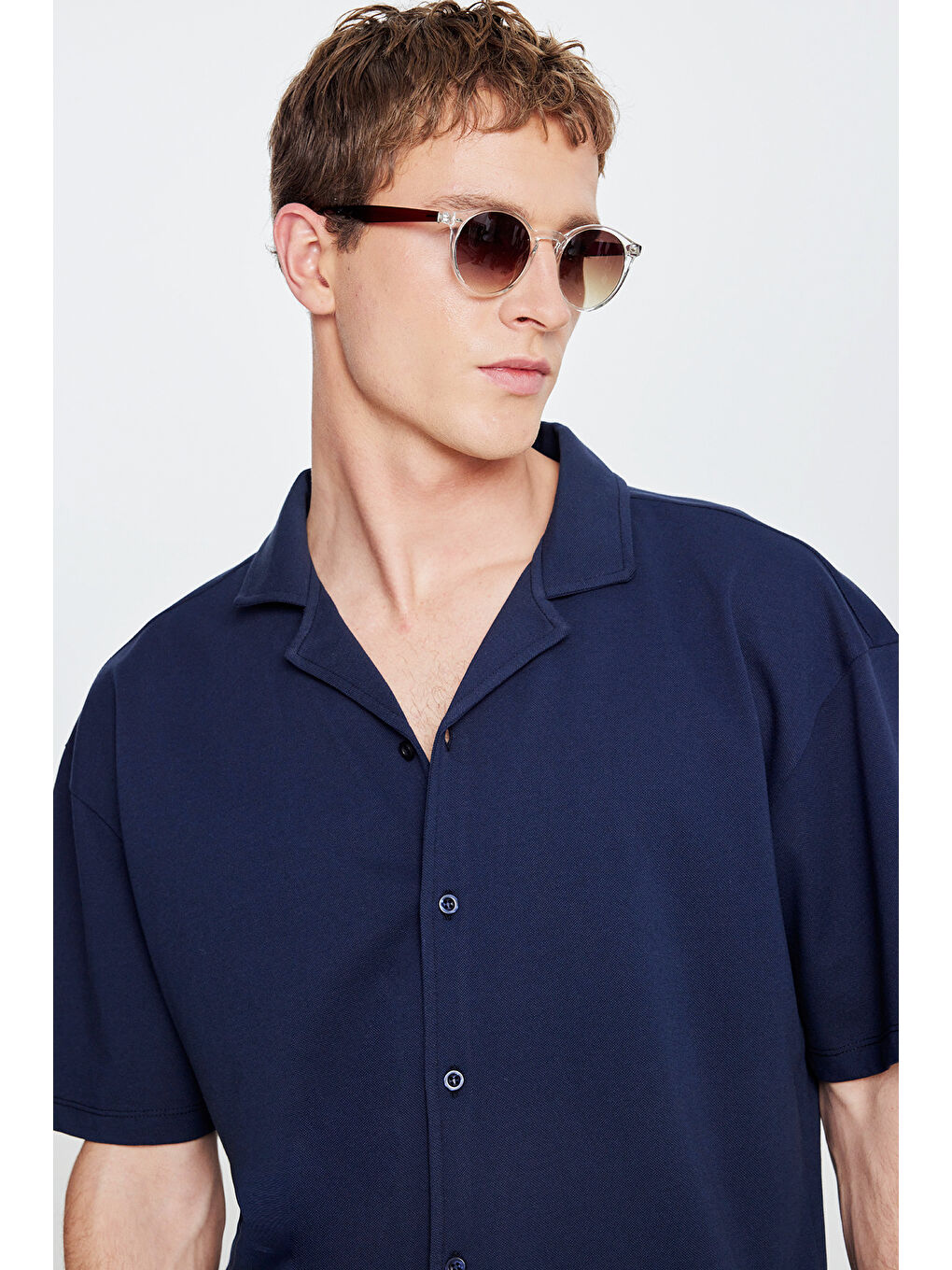 Erkek Lacivert Pamuklu Comfort Fit Rahat Kesim Hawai Yaka Armürlü Örme Gömlek-3