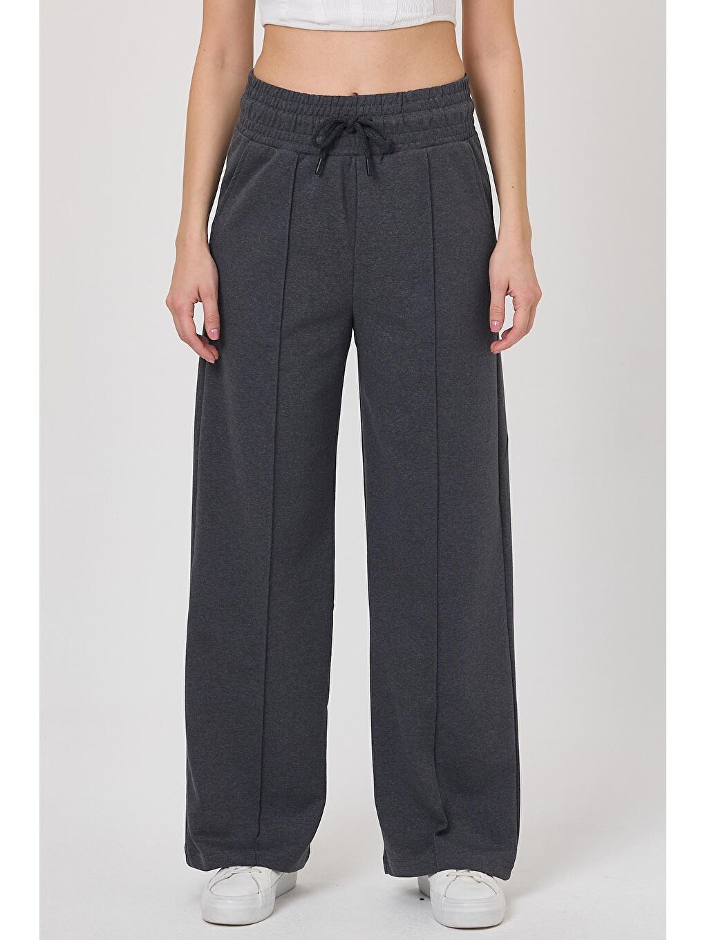 Kadın Mevsimlik Salaş Geniş Paça Yüksek Bel Antrasit Eşofman Altı-1