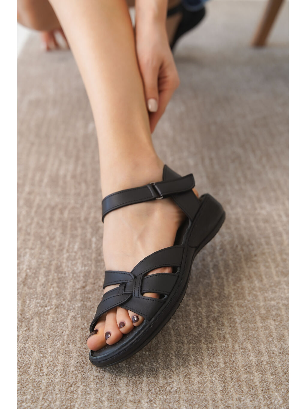 Siyah Arina Günlük Ortopedik Comfort Hakiki Deri Kadın Sandalet-4
