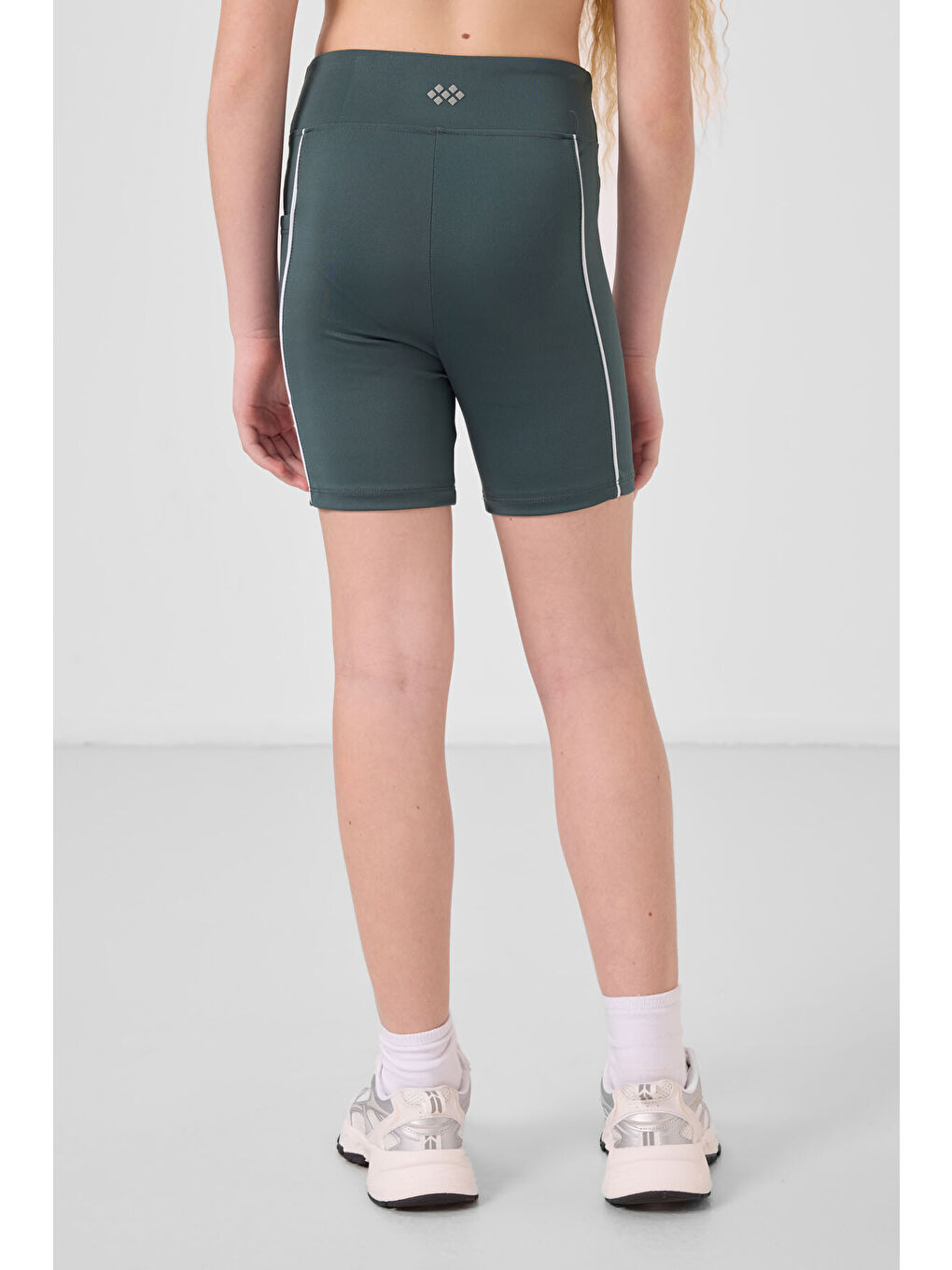 Orman Yeşili Esnek Standart Fit Basic Performans Kız Çocuk Tayt - 75189-4