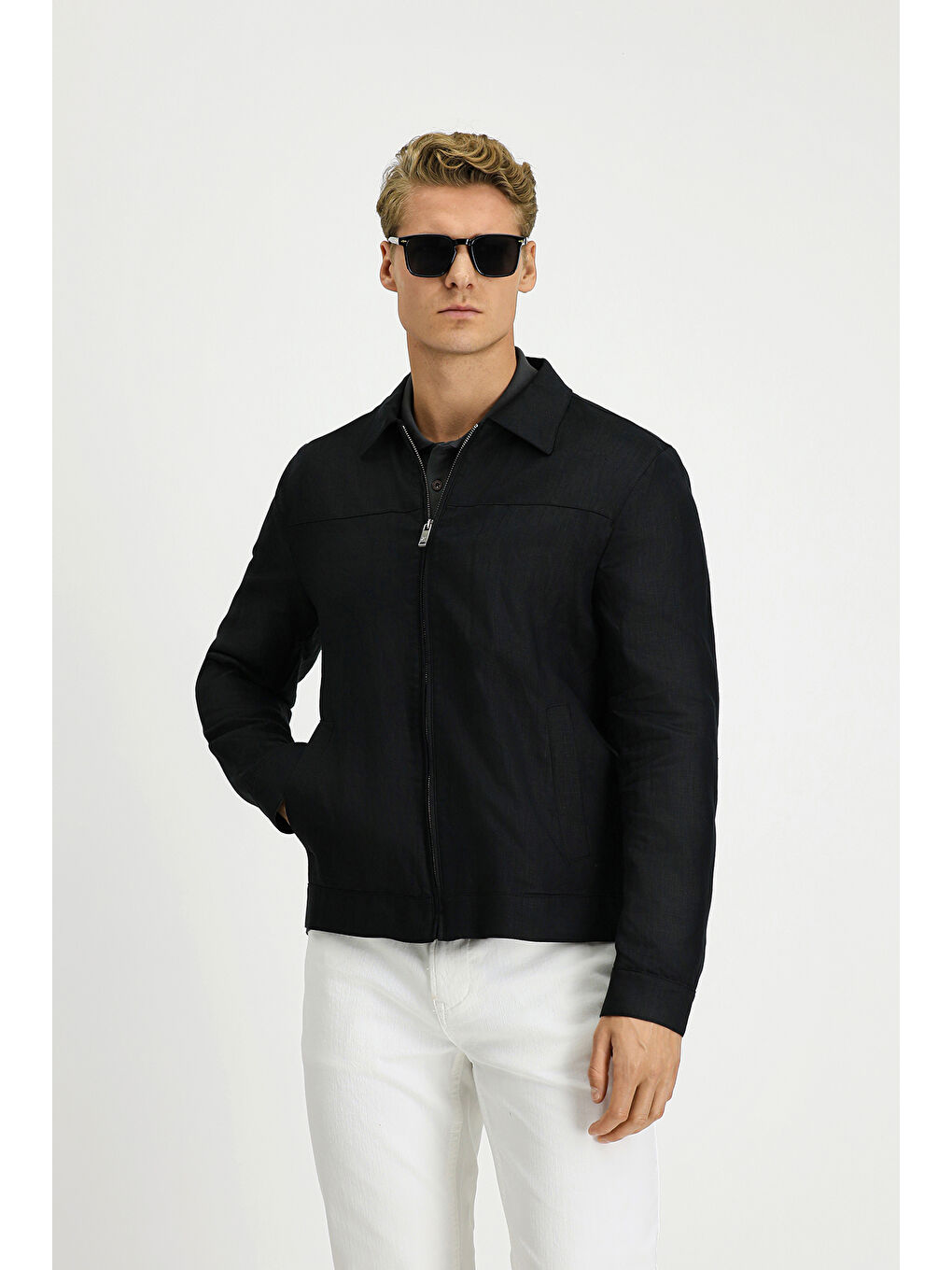 Siyah Mevsimlik Keten Mont