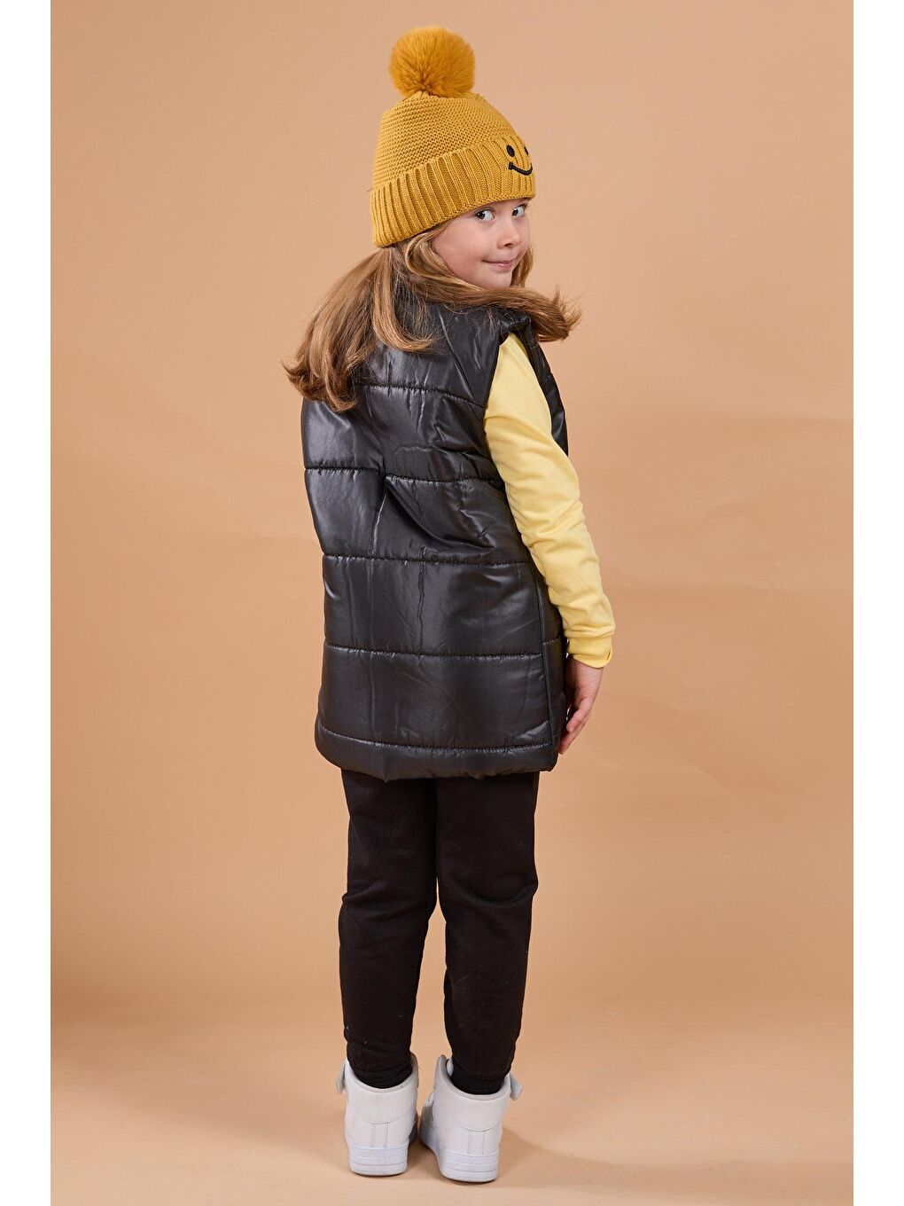 Kız Çocuk Siyah Şişme Yelek - 23858-2