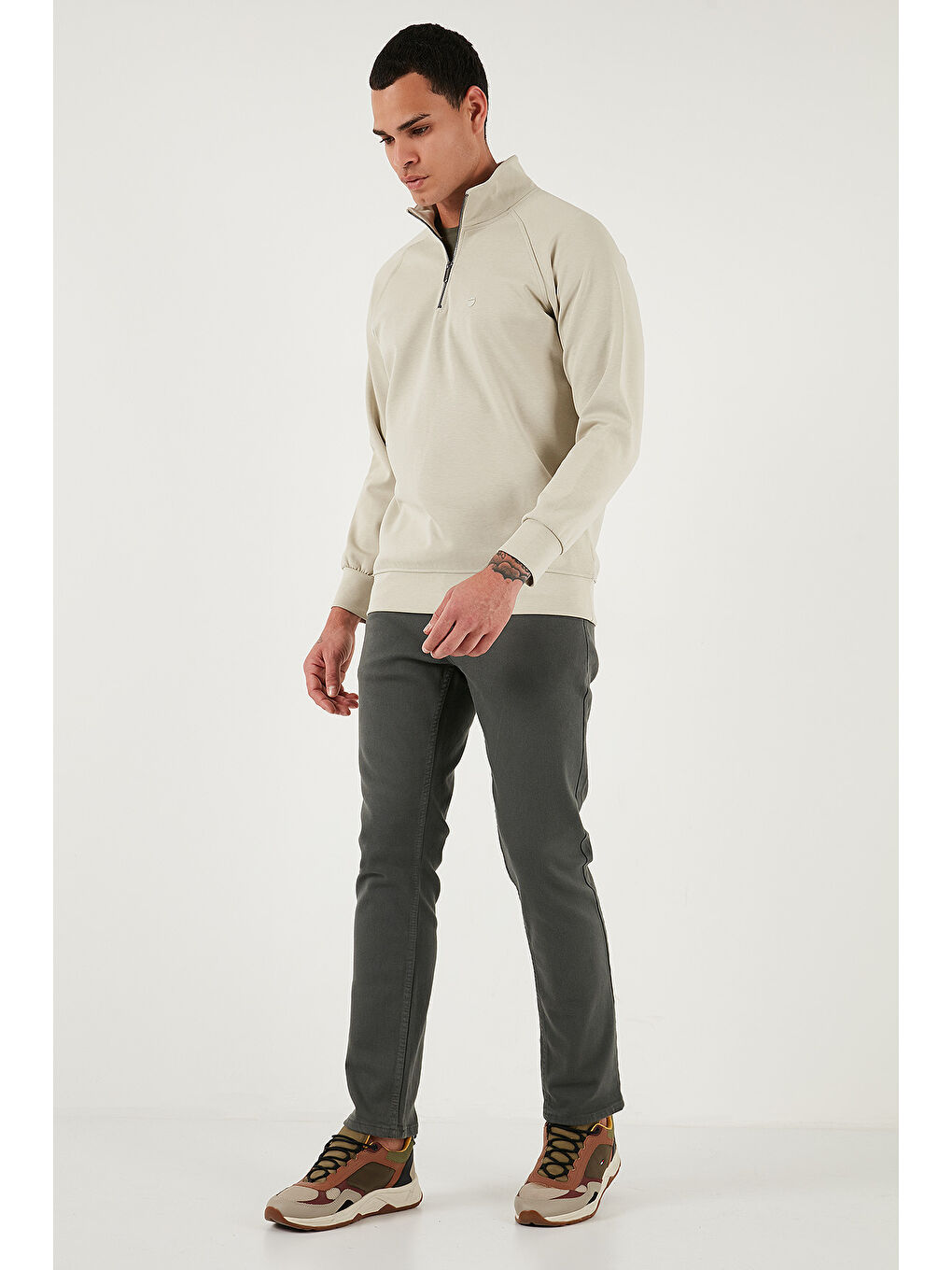 Yeşil Pamuklu Regular Fit Normal Bel Boru Paça Jeans 2211C40PARMA-3