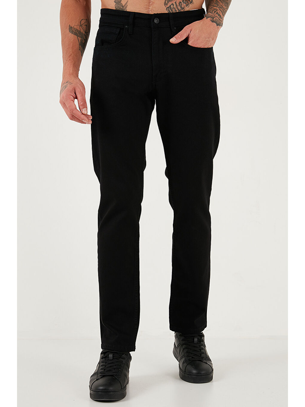 Siyah Streç Pamuklu Comfort Fit Yüksek Bel Boru Paça Jeans 4412C01TEXAS-1