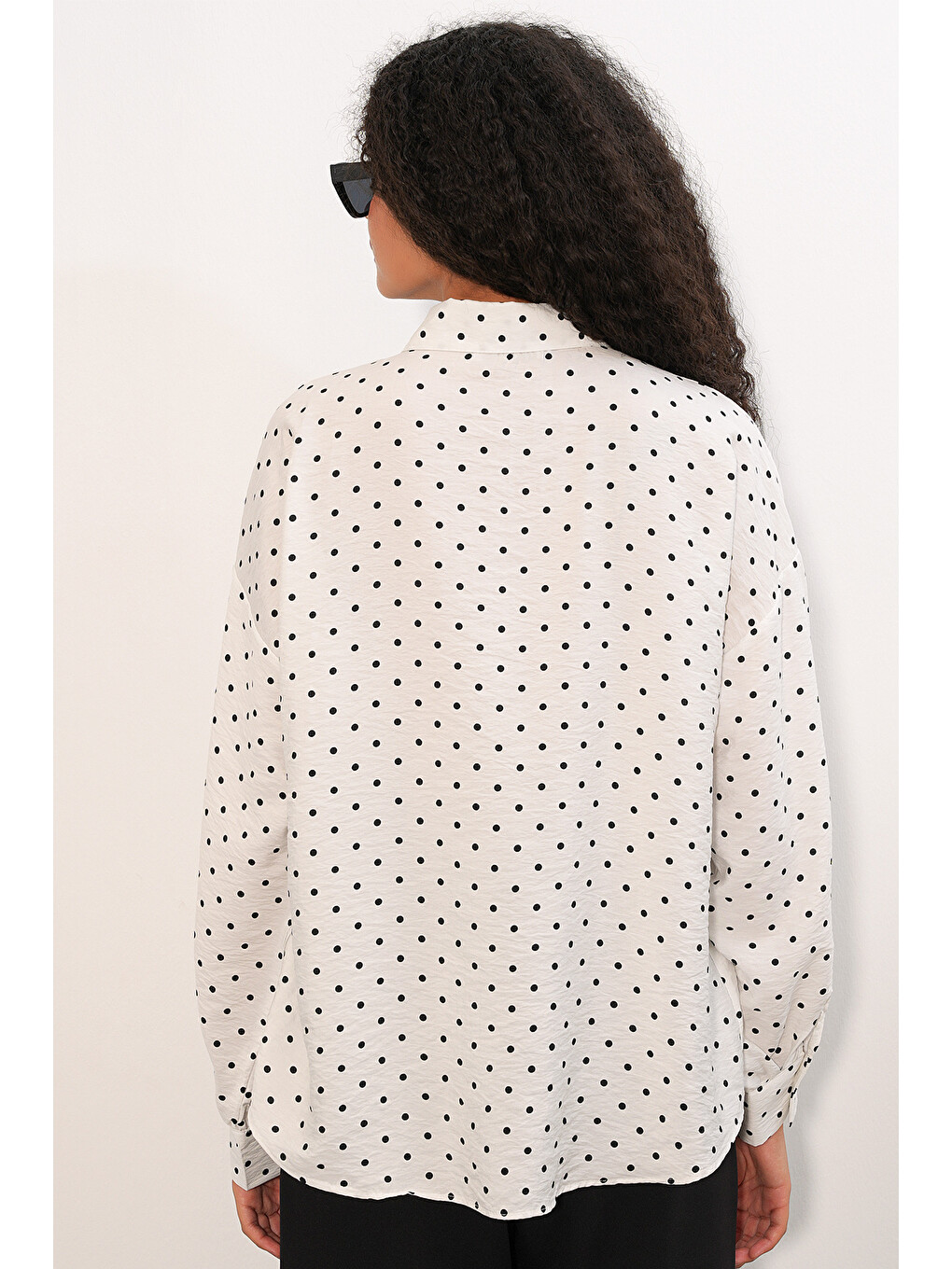 Kadın Oversize Puantiyeli Gömlek 20392 - Beyaz-5