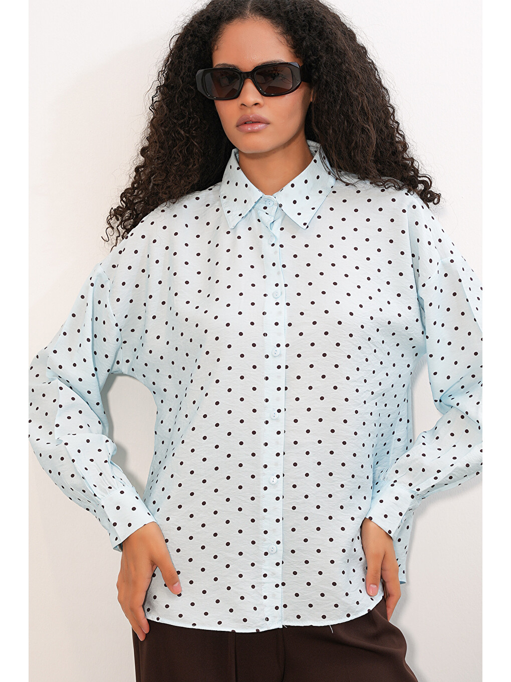 Kadın Oversize Puantiyeli Gömlek 20392 - Mavi-1