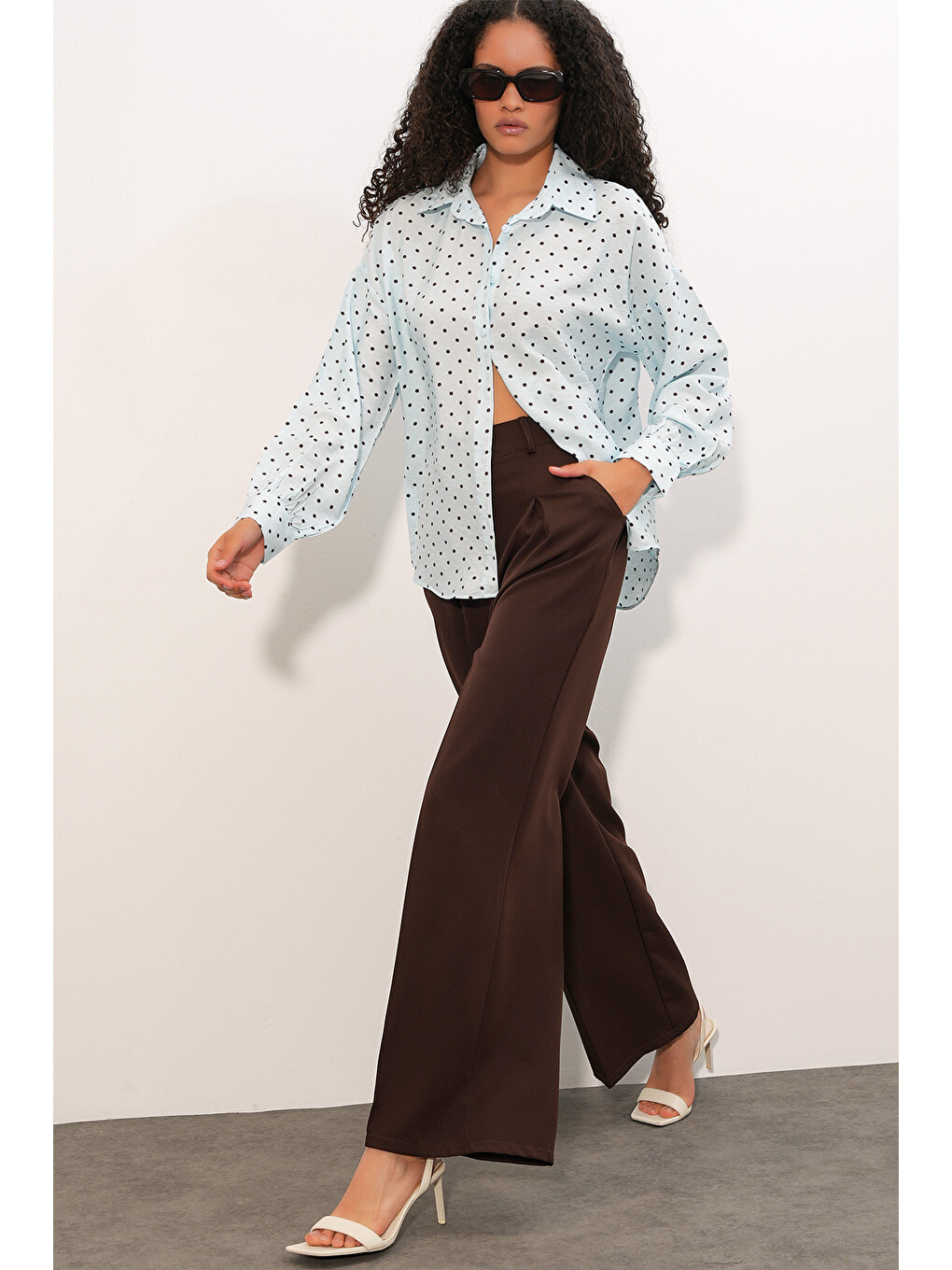 Kadın Oversize Puantiyeli Gömlek 20392 - Mavi-2