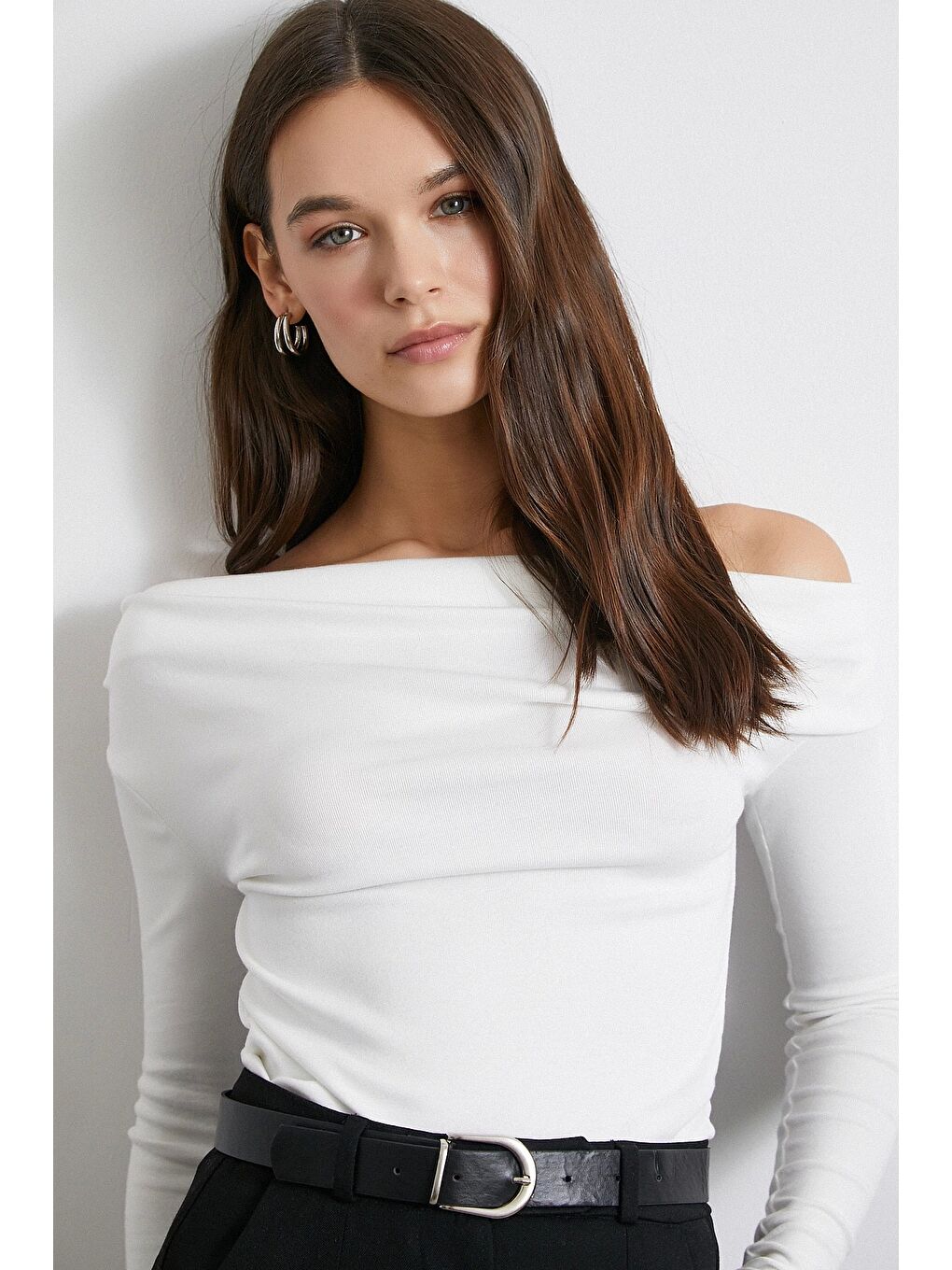 Omzu Büzgülü Bluz Beyaz-5