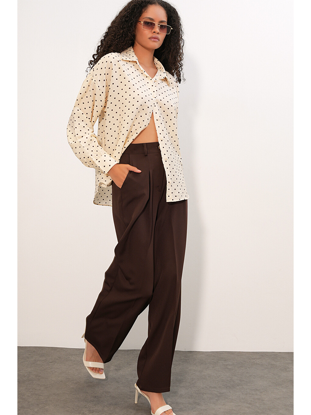 Ekru Kadın Oversize Puantiyeli Gömlek 20392 - Krem-1