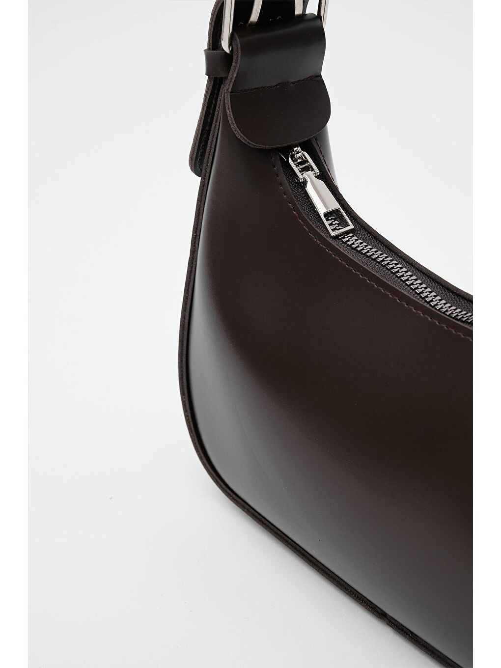 Kahverengi Muse Oval Baget Çanta Acı Kahve-3