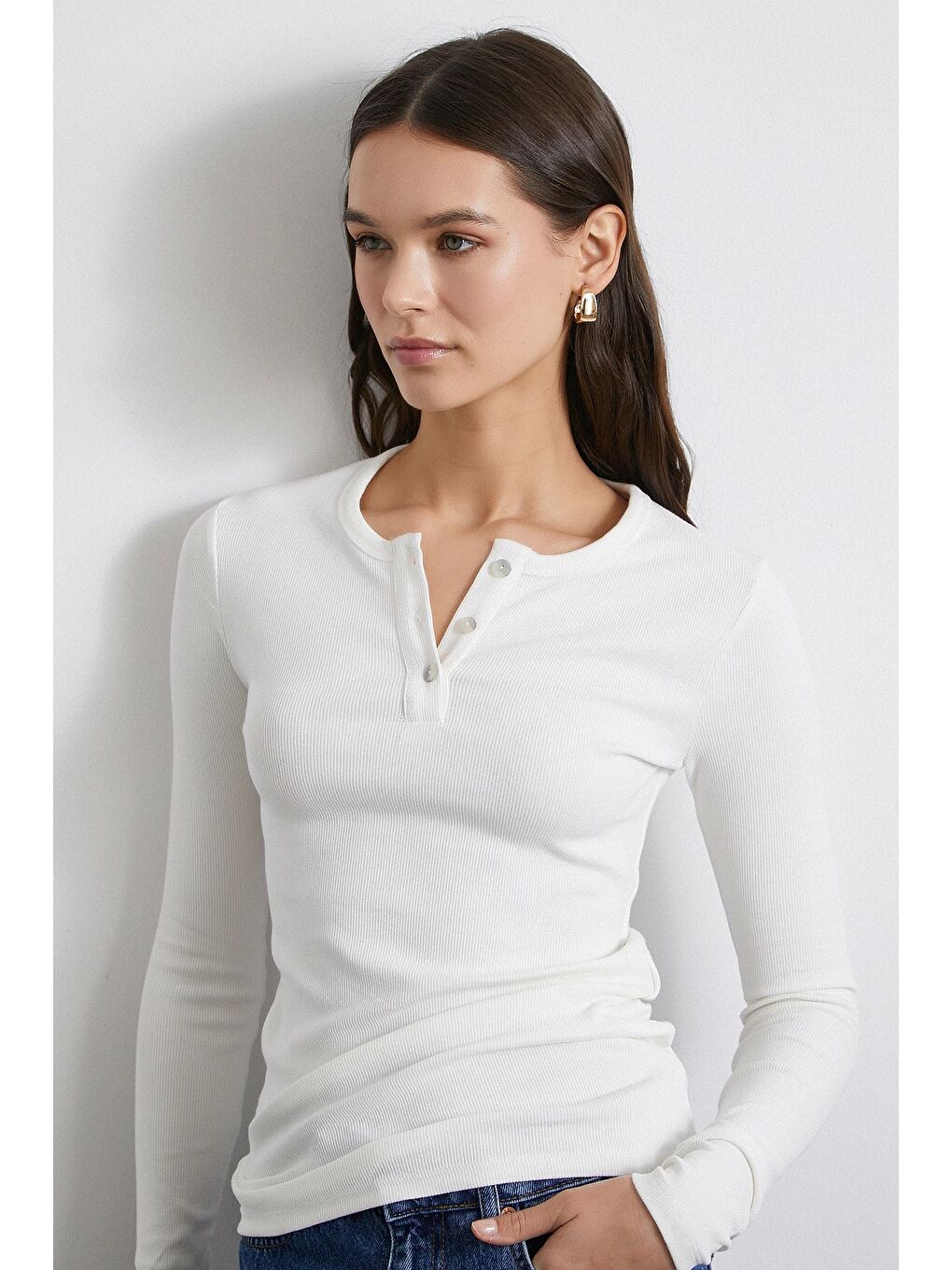 Patlı Düğmeli Bluz Beyaz-3