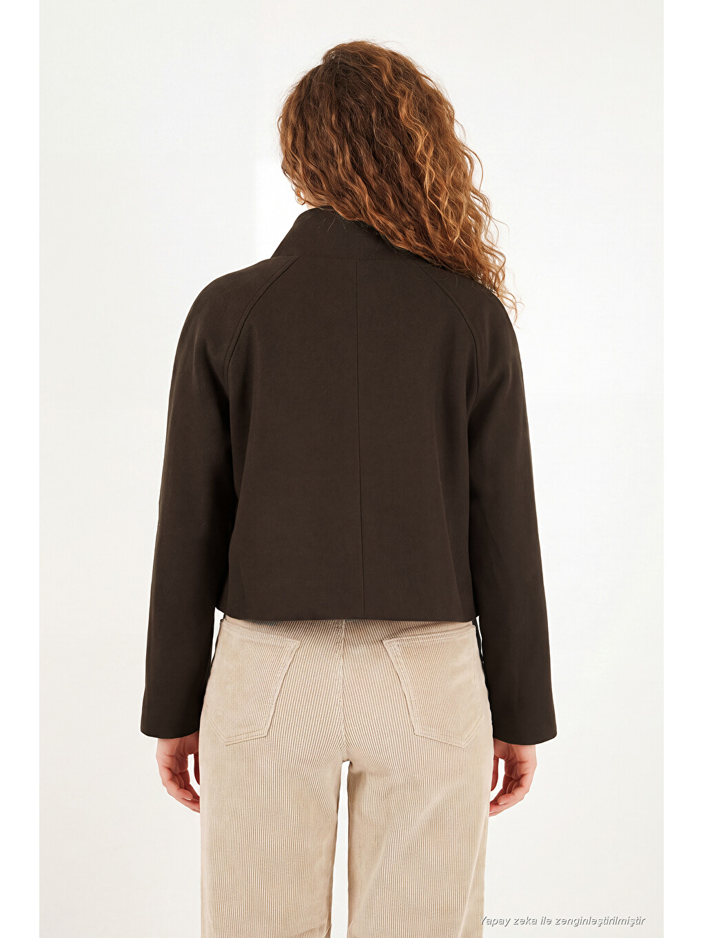 Kahverengi Dik Yaka Düğmeli Kısa Kadın Kaşe Mont 611aw115-6