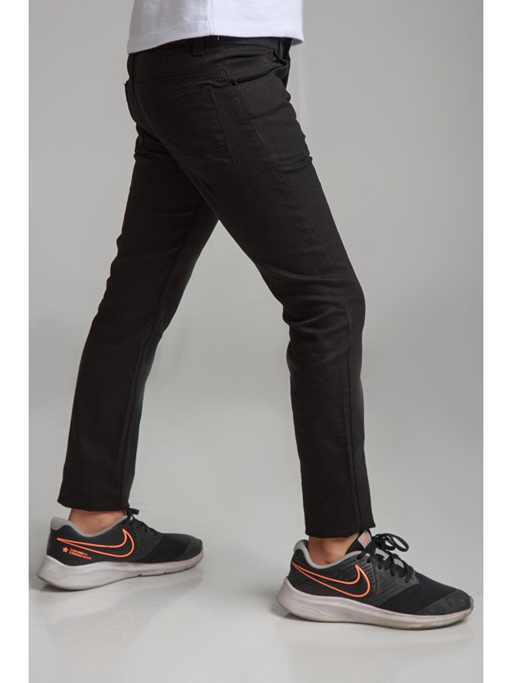 Siyah Slim Fit Erkek Çocuk Okul Pantolon-1
