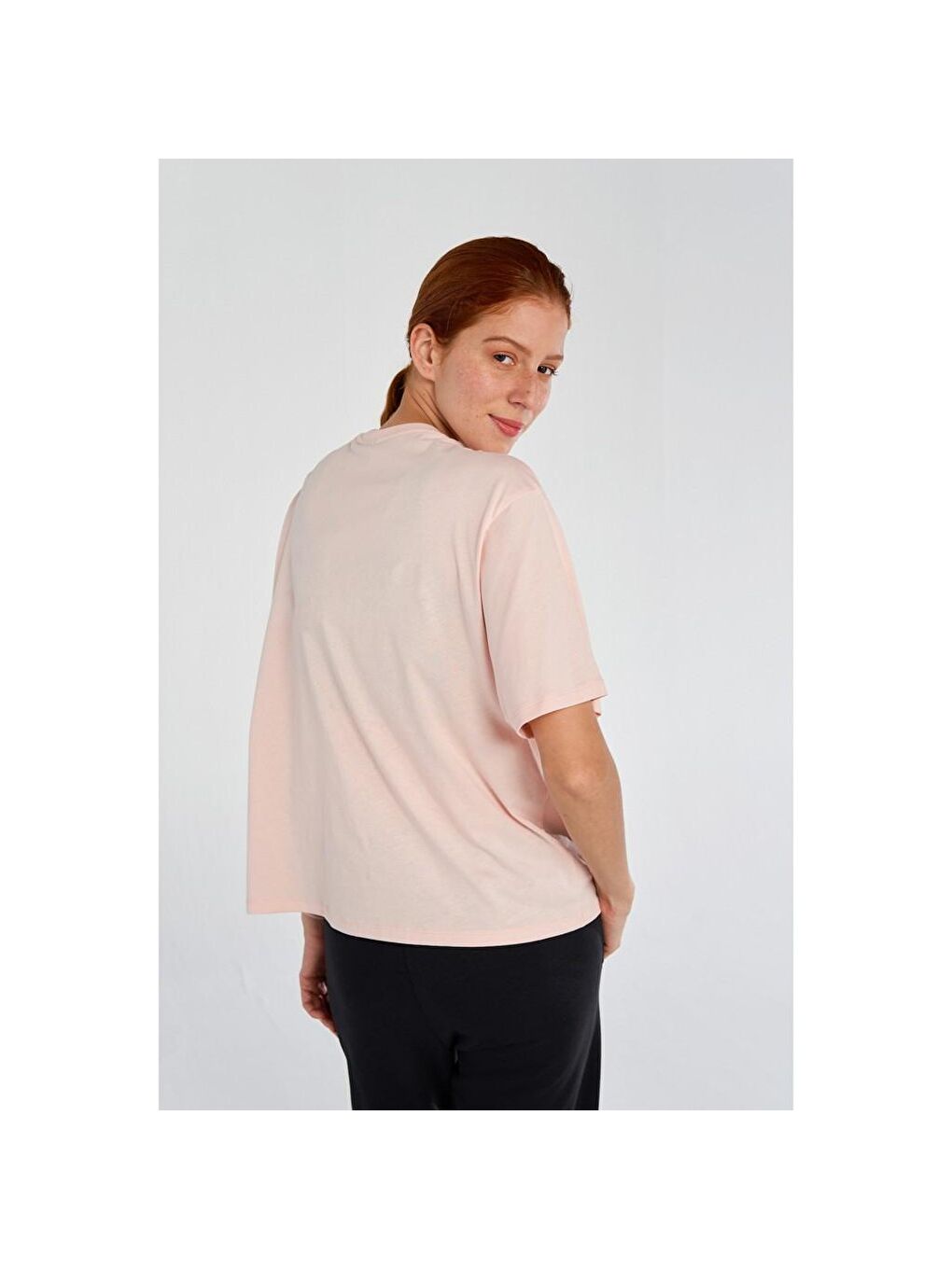 Pembe Kadın Tişört Aphelios-1