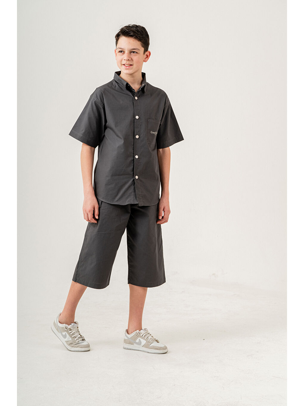 Gri Erkek Çocuk 2'li Takım (Gömlek+Bermuda Pantolon) P1081-4