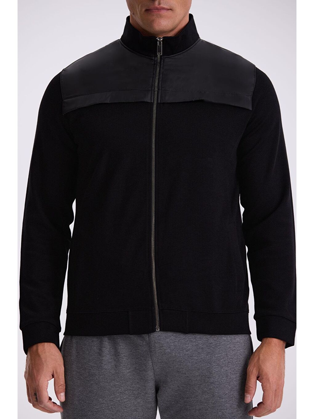 Siyah Slim Fit Fermuarlı Pamuklu Elastanlı Eşofman Üstü-2