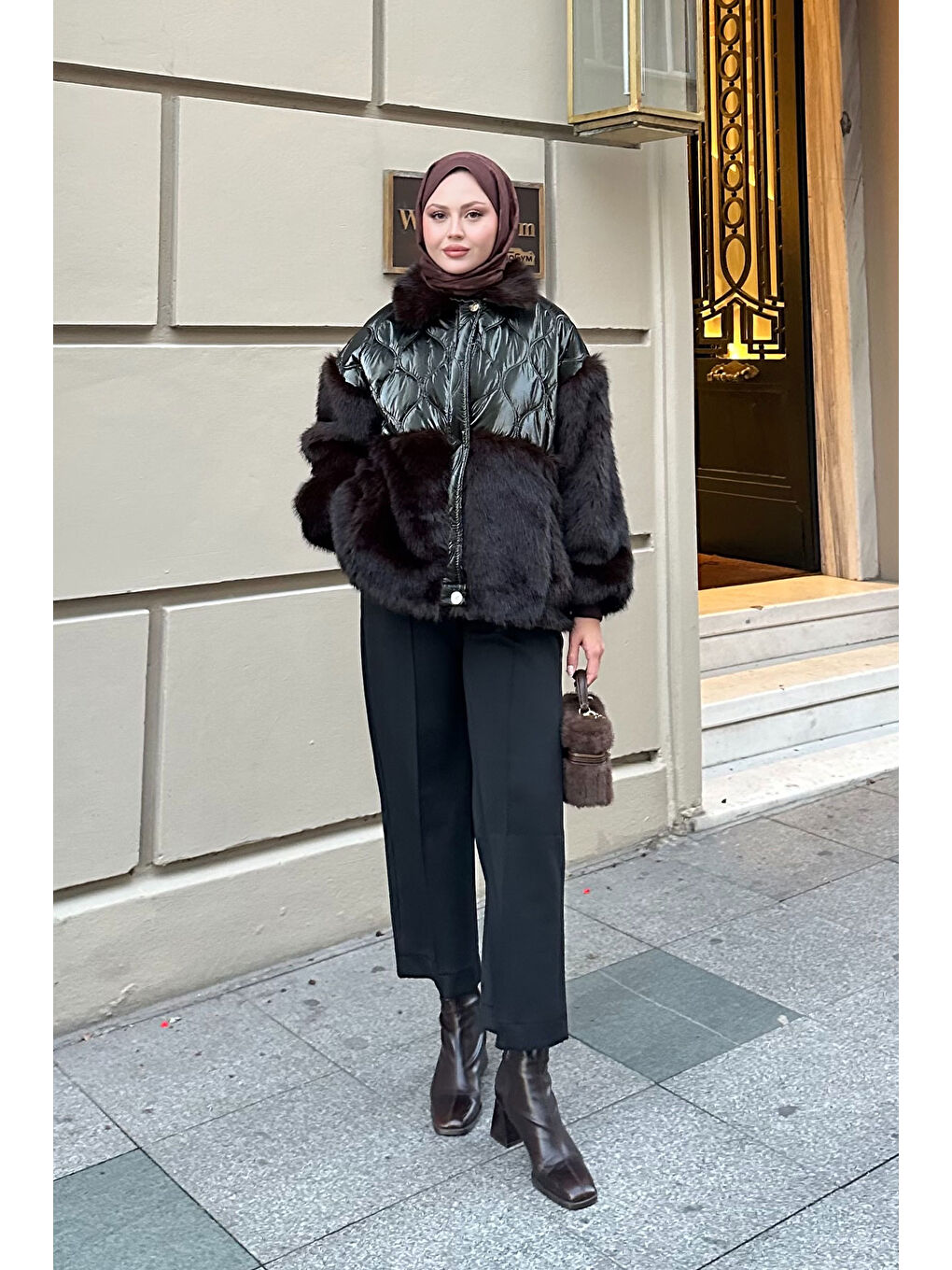 Kadın Kolları Pelüş Detay Mont Haki Yeşil-1