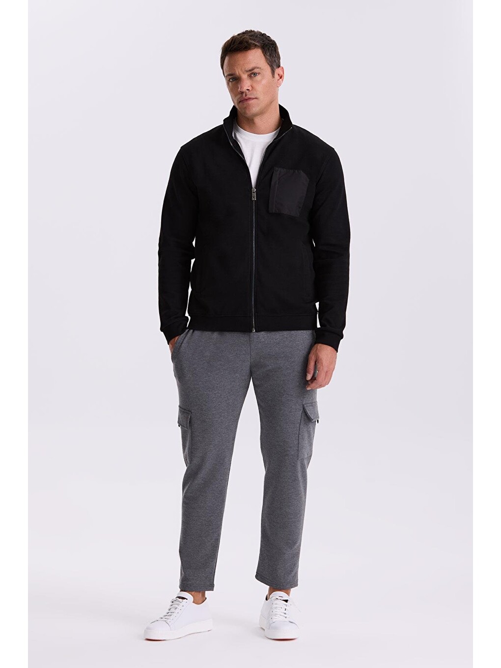 Siyah Slim Fit Fermuarlı Pamuklu Elastanlı Eşofman Üstü-1