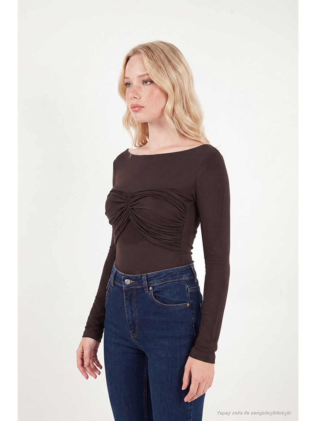 Kahverengi Göğüs Drape Detaylı Kayık Yaka Kadın Bluz 5867117-3