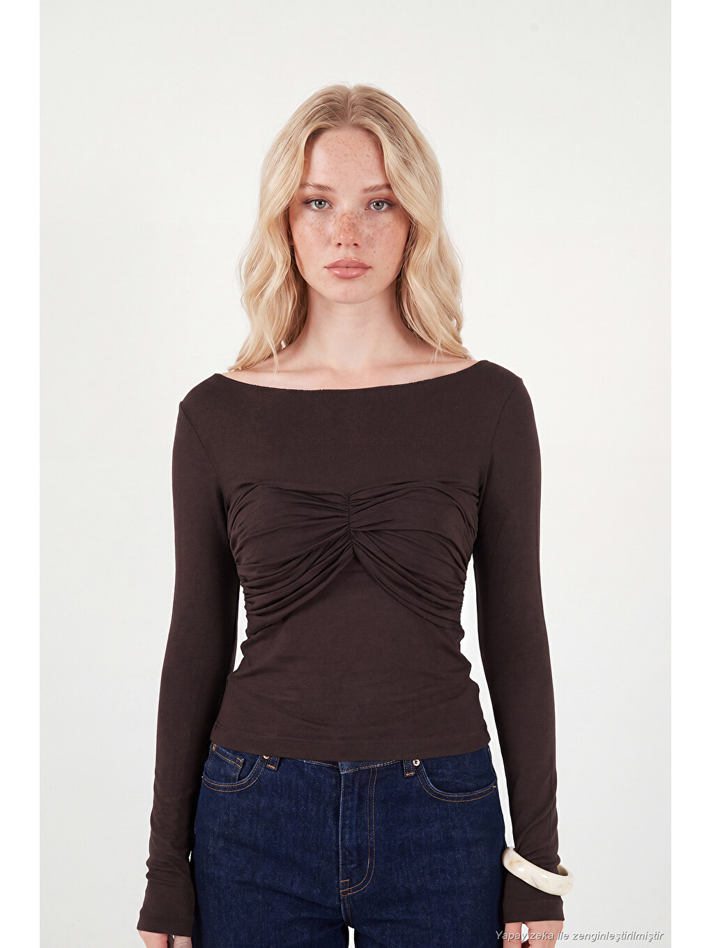 Kahverengi Göğüs Drape Detaylı Kayık Yaka Kadın Bluz 5867117-4