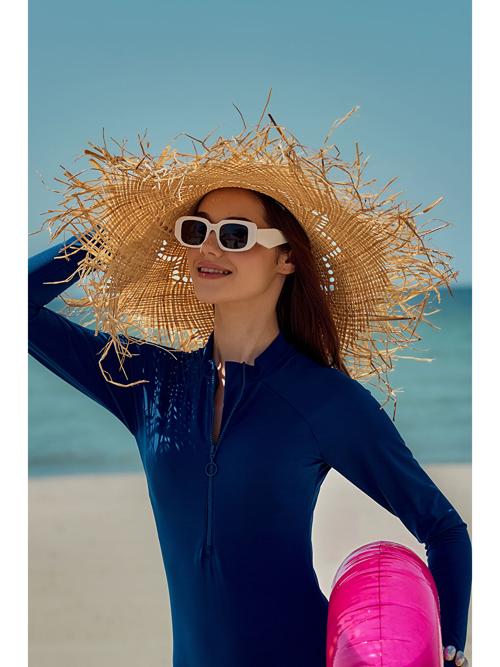 Saçak Detaylı Hasır Plaj Şapkası RŞ-2096 Bej01-2