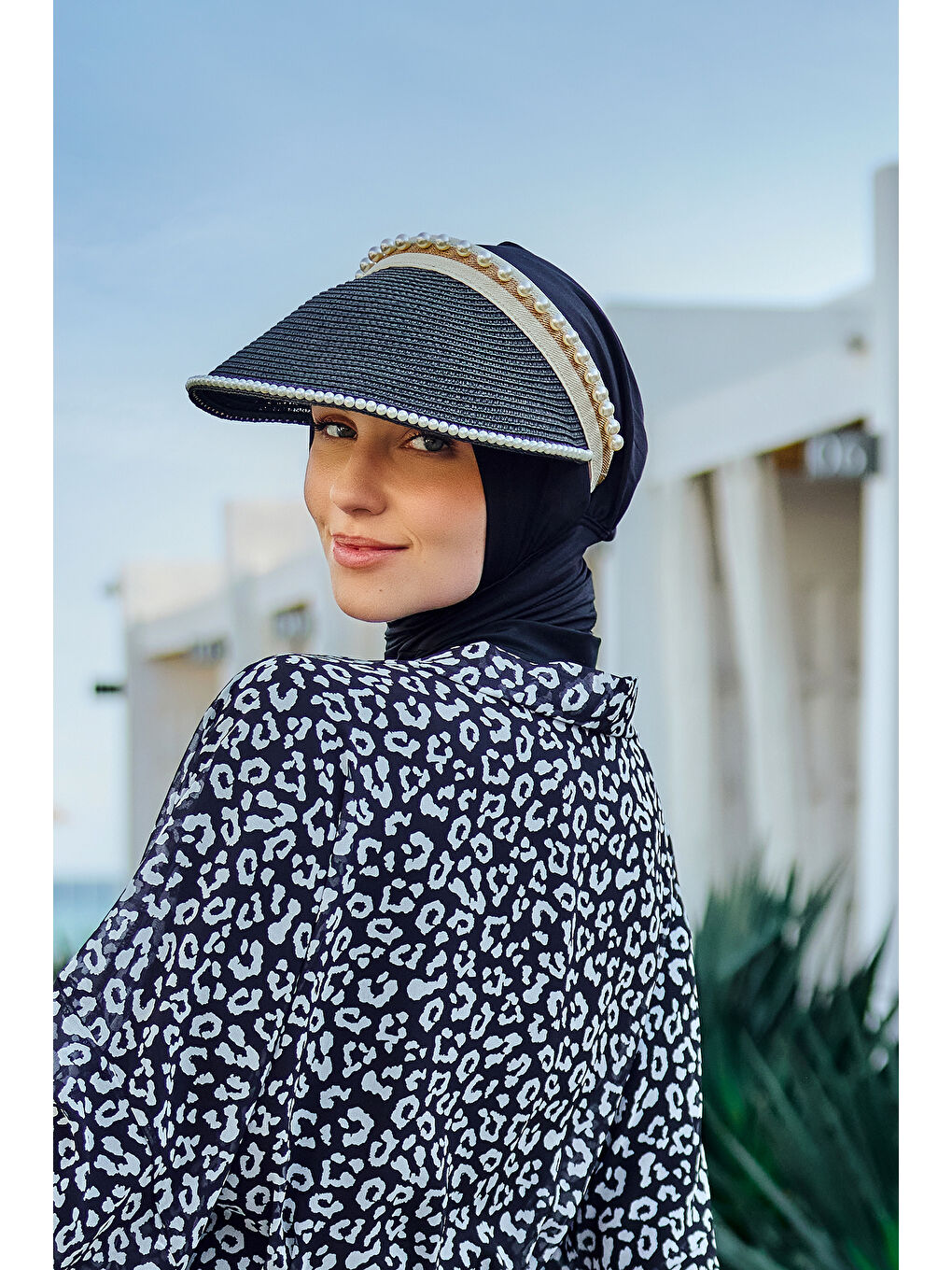 İnci Detaylı Vizör Hasır Şapka Güneş Koruyucu Siperlik RŞ-2088 Siyah01
