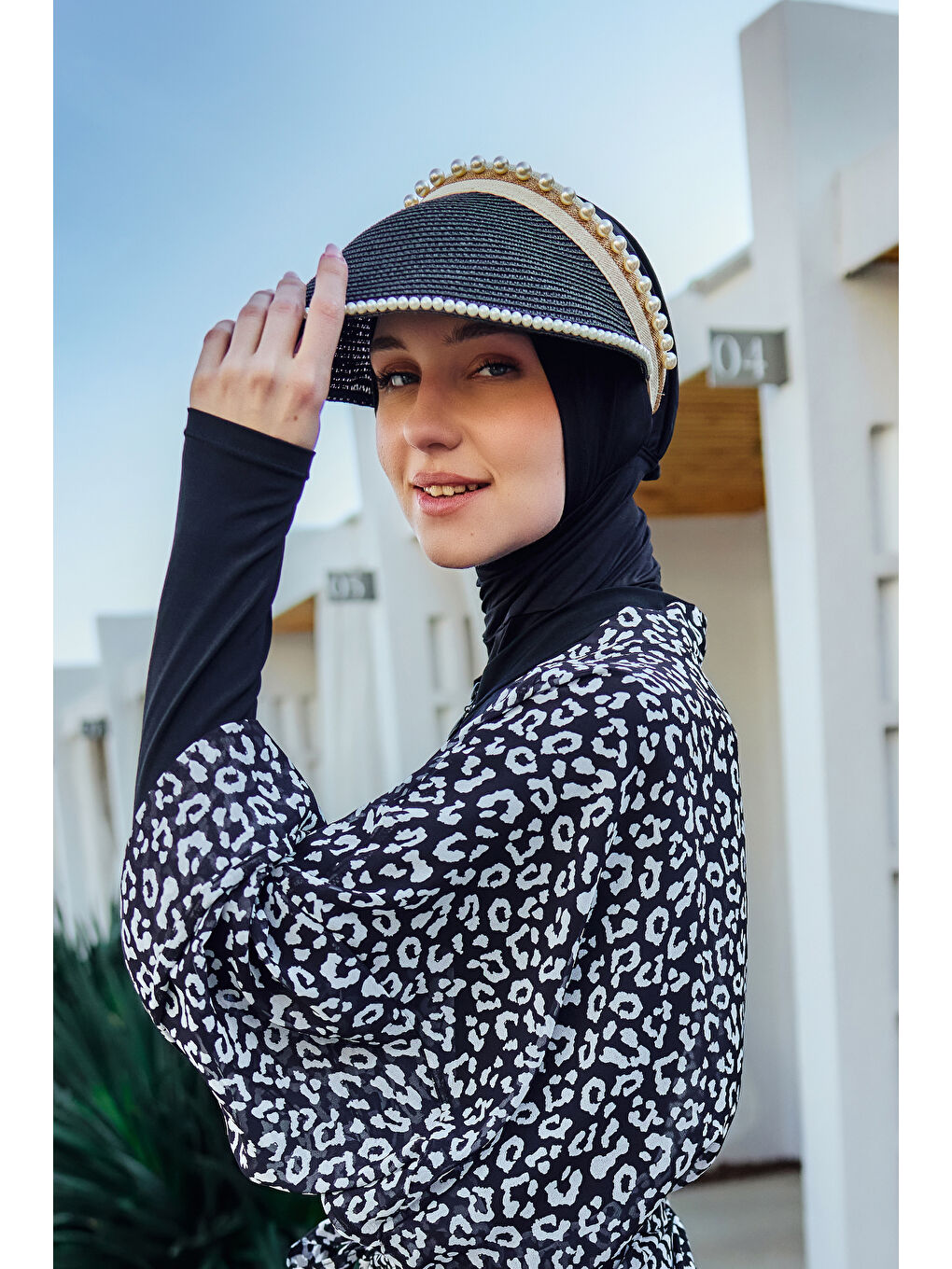 İnci Detaylı Vizör Hasır Şapka Güneş Koruyucu Siperlik RŞ-2088 Siyah01-3