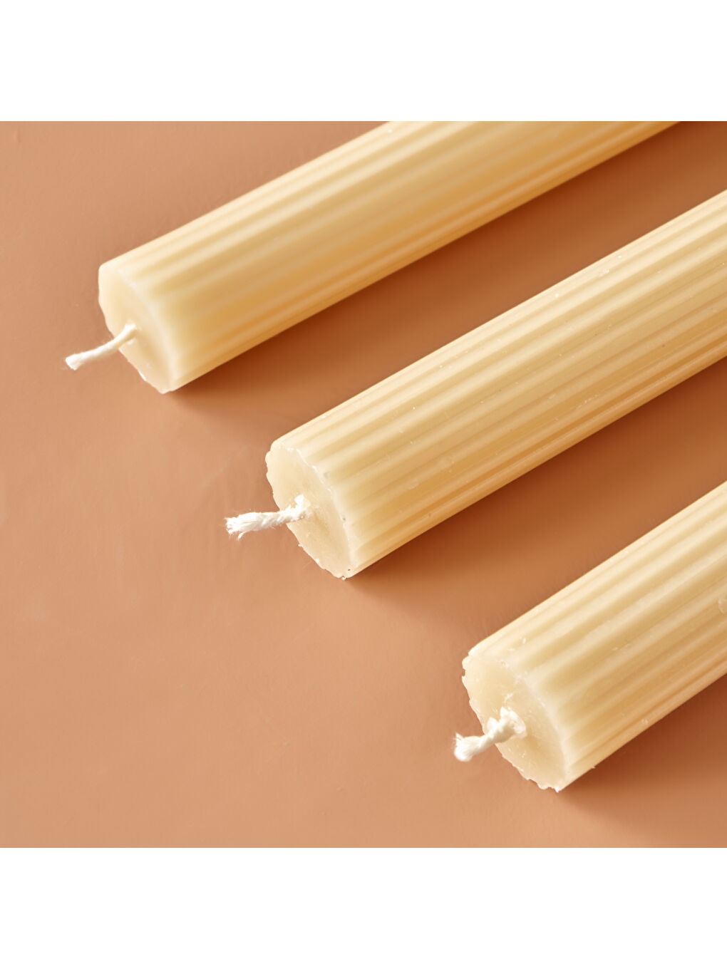 Tiana Şamdan 3'lü Mum Bej (23x23 cm)-1