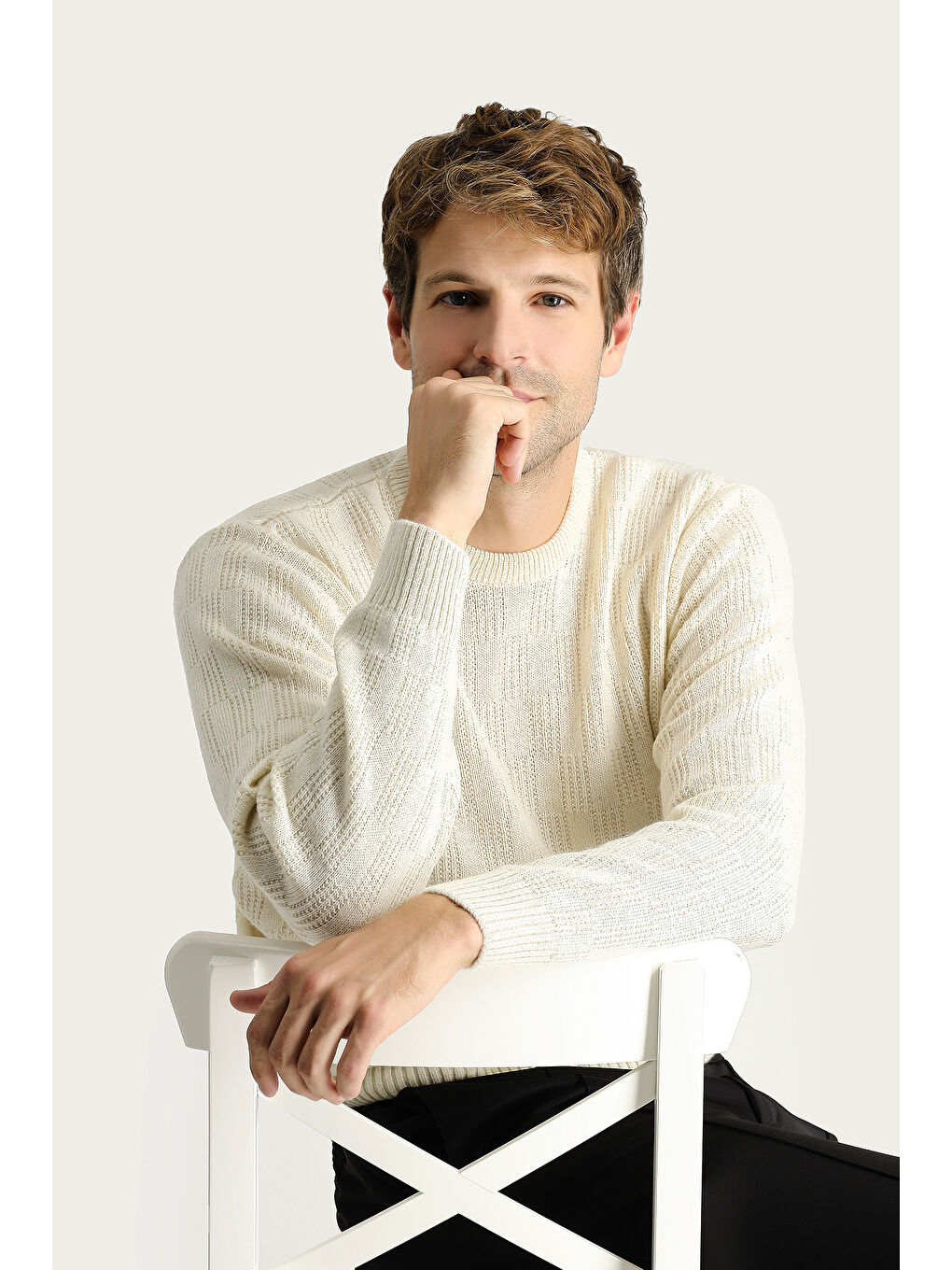 Ekru Bisiklet Yaka Regular Fit Yünlü Düz Triko Kazak