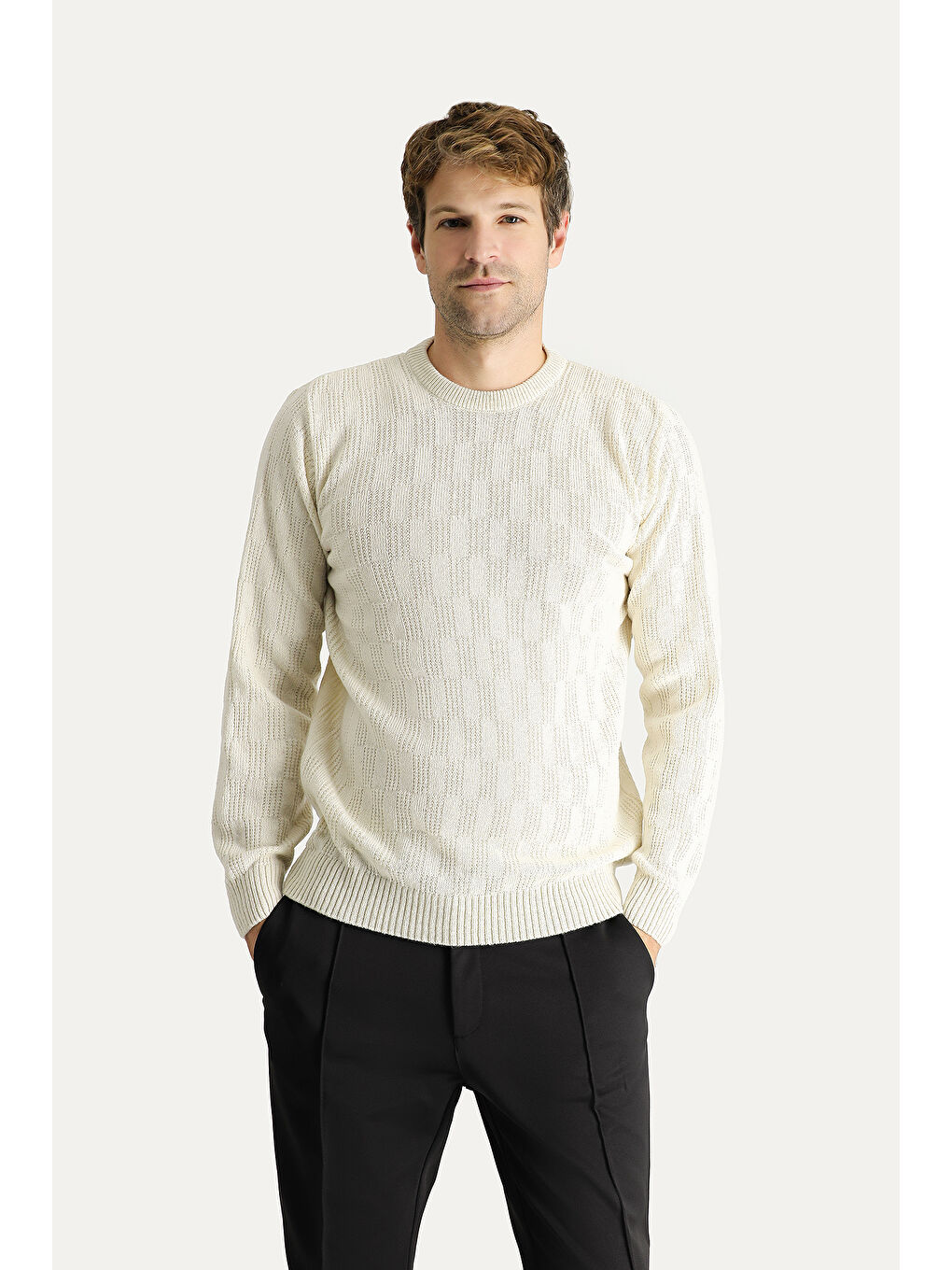 Ekru Bisiklet Yaka Regular Fit Yünlü Düz Triko Kazak-1