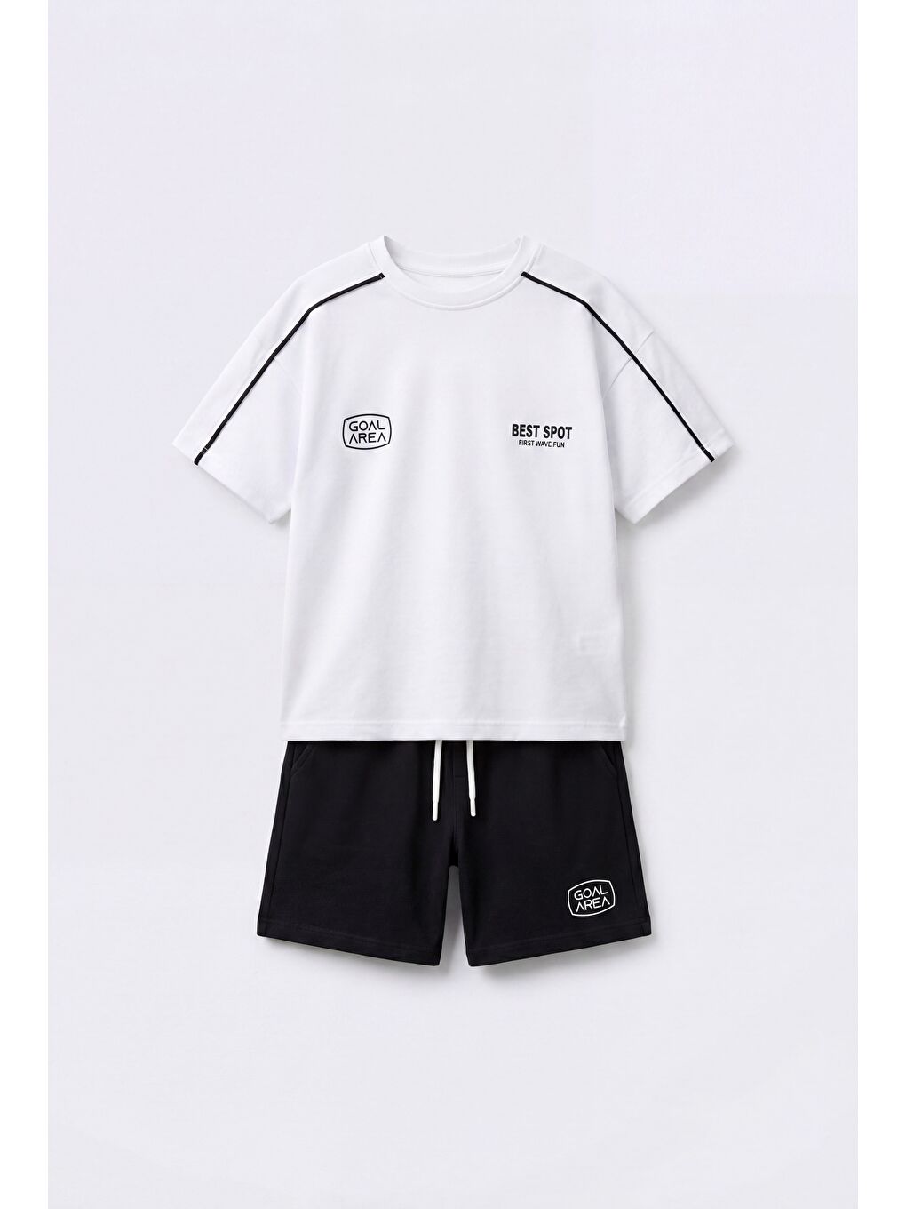 Karışık Erkek Çocuk Pamuklu Siyah Şortlu T-Shirt Takım