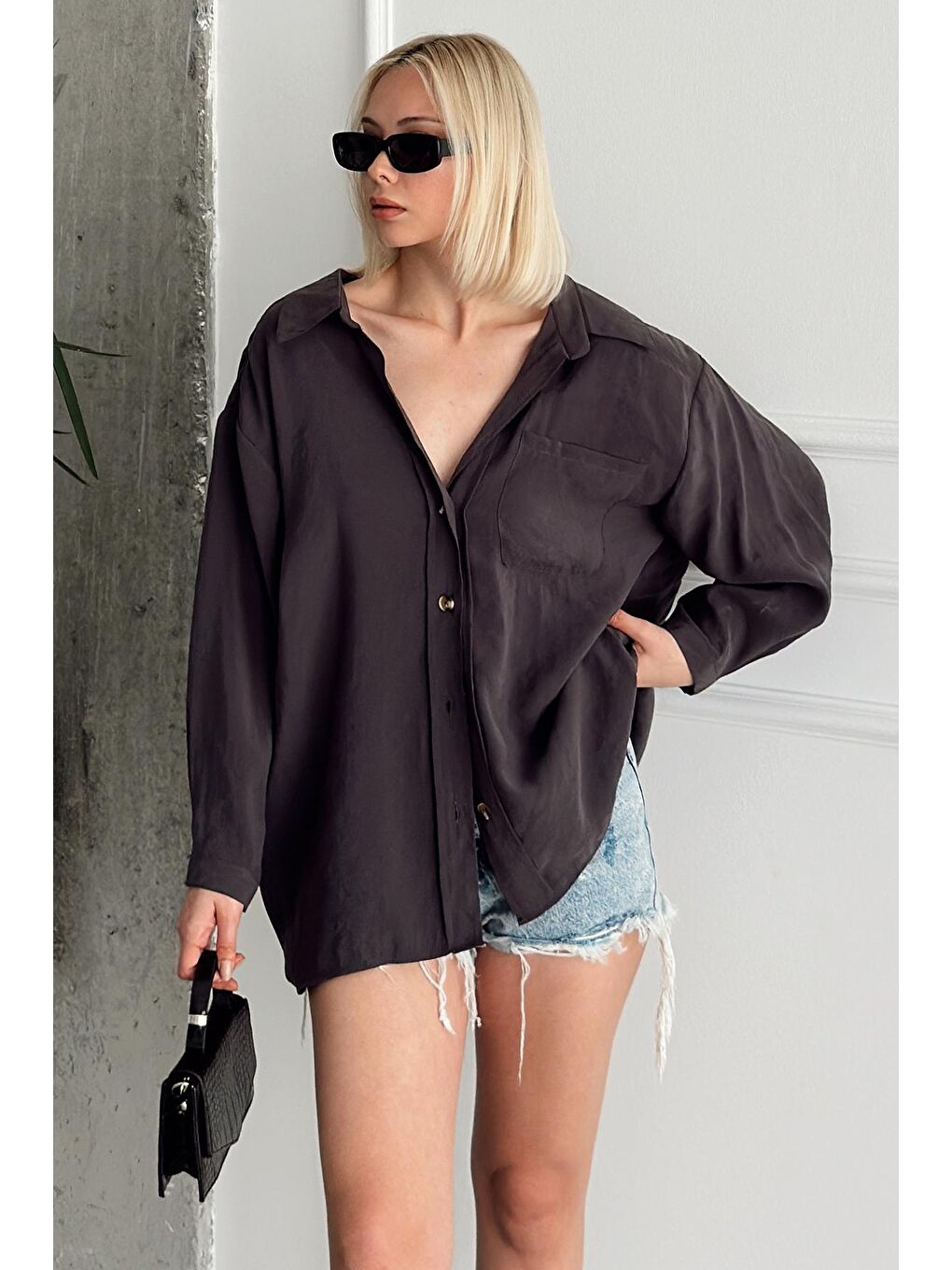 Antrasit Tek Cepli Yumuşak Dokulu Boyfriend Gömlek-3