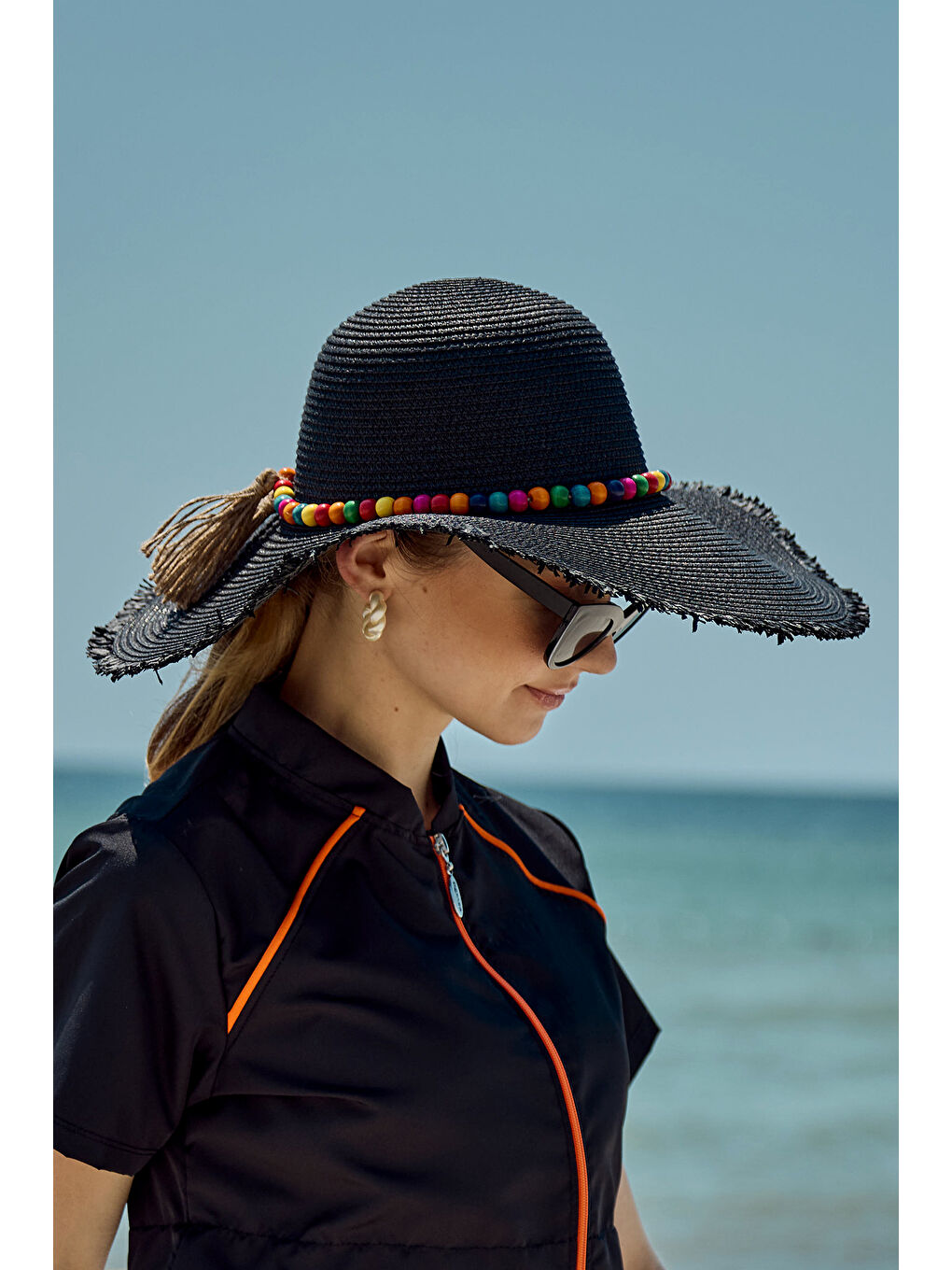 Renkli Boncuk Detaylı Hasır Plaj Şapkası RŞ-2087 Siyah-2