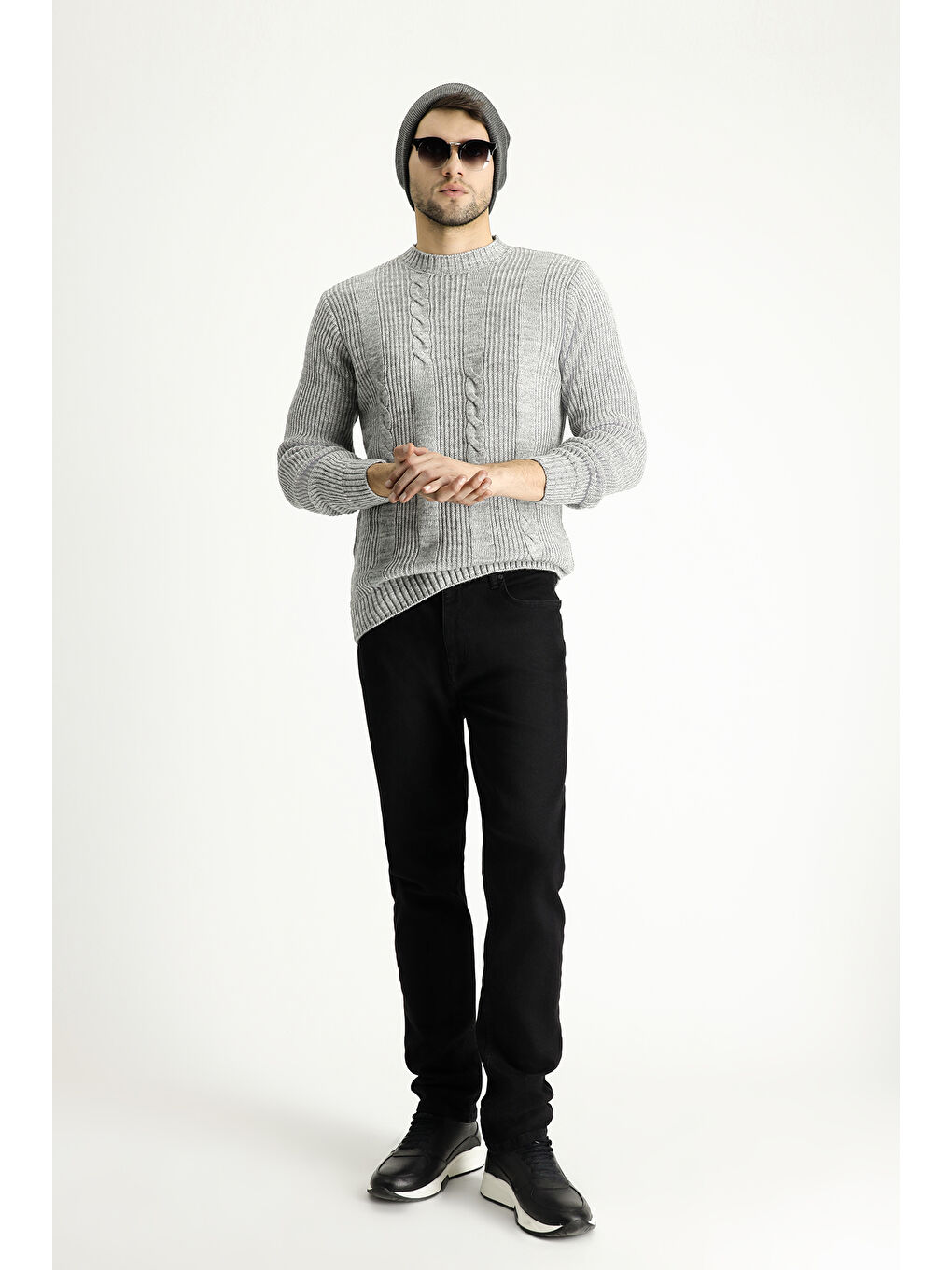 Gri Bisiklet Yaka Slim Fit Dar Kesim Desenli Triko Kazak-1