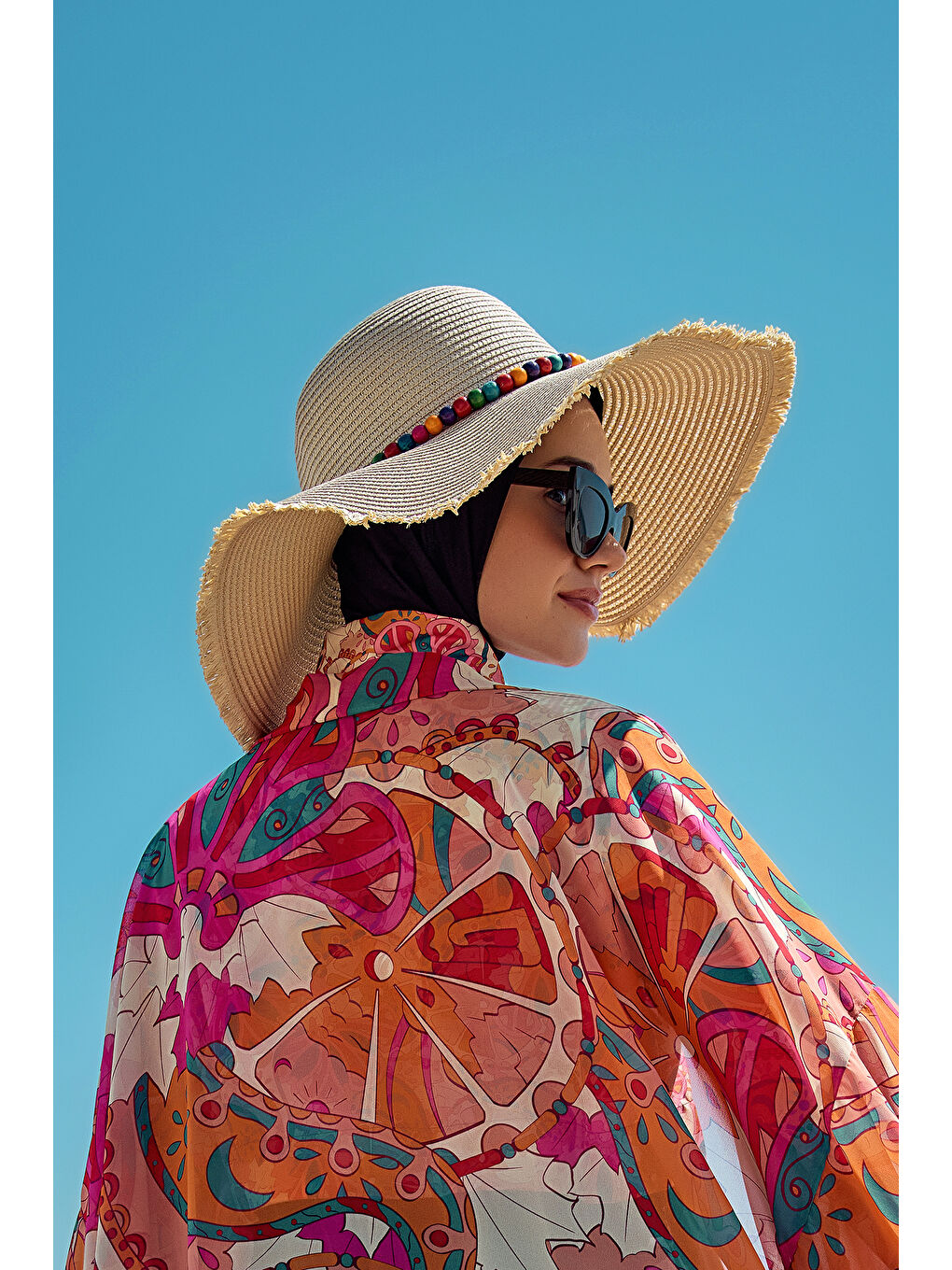 Renkli Boncuk Detaylı Hasır Plaj Şapkası RŞ-2087 Bej-3