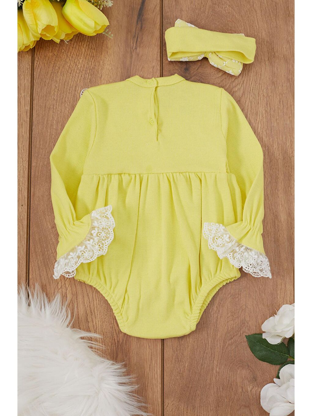 Sarı Dantel Detaylı Uzun Kollu Bandanalı Çıtçıtlı Badi 17364-4