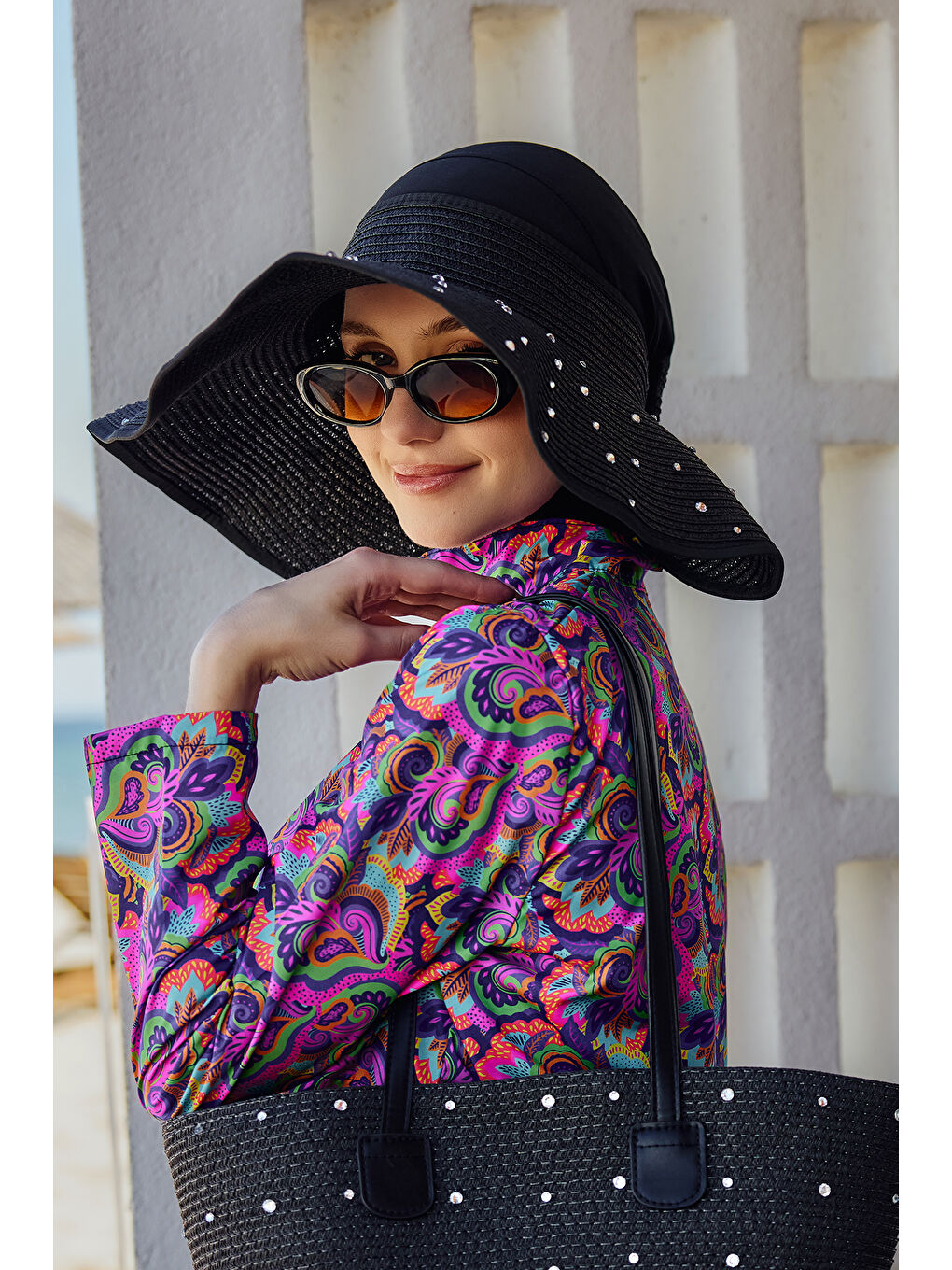 Taşlı Fiyonklu Katlanabilir Vizör Hasır Şapka Güneş Koruyucu Siperlik RŞ-2091 Siyah01-2