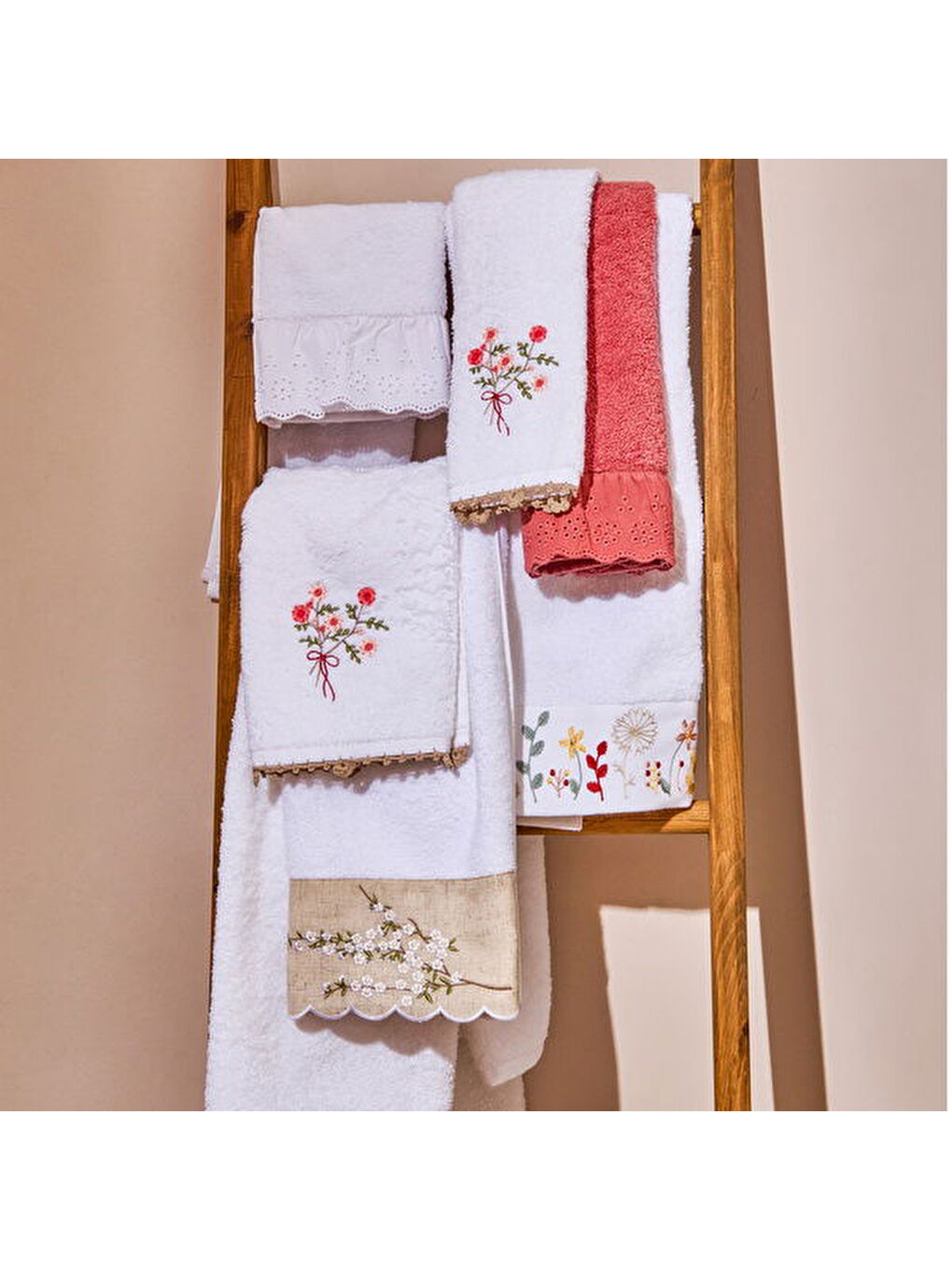 Soft Granny Summer Çiçek Nakışlı El Havlusu - Ekru - 30x50 cm-5