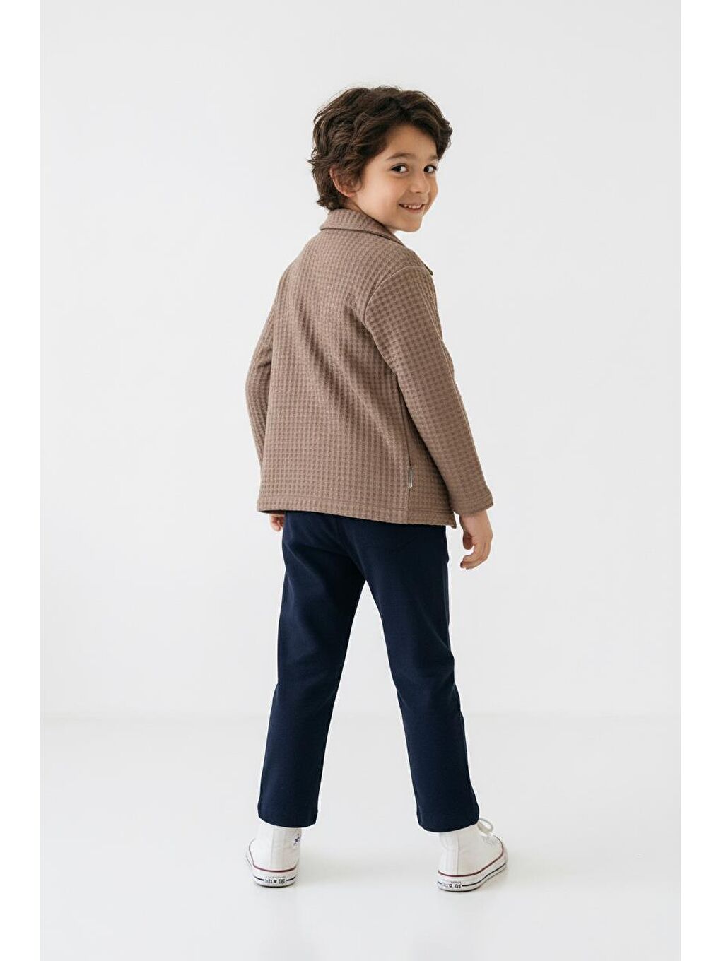 Bej Hırkalı Pantolon Tişört 3lü Takım-1