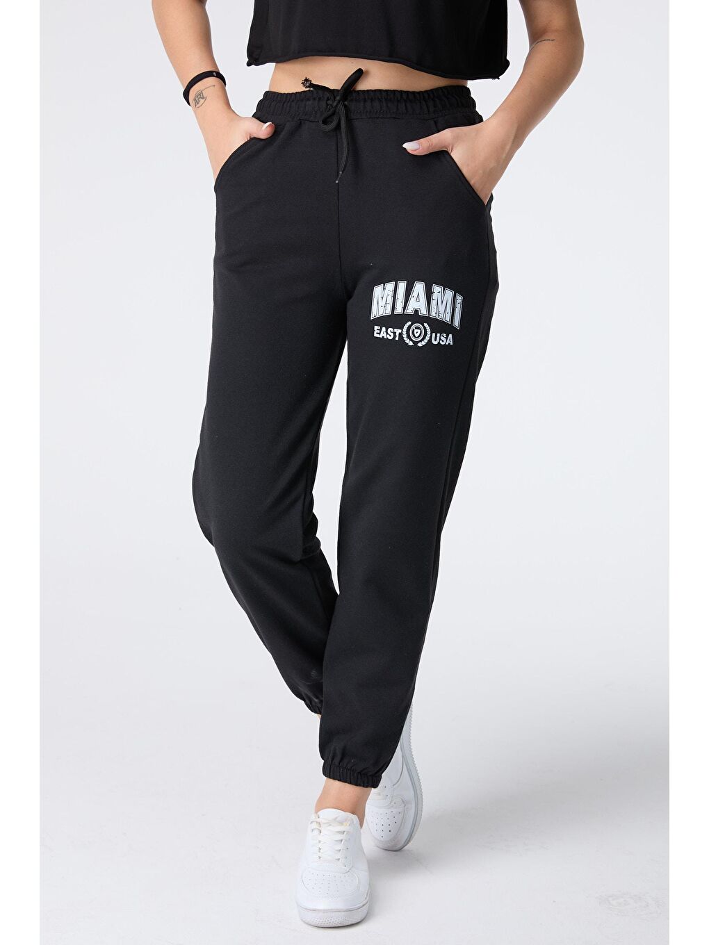 Orta Siyah Kadın Eşofman Altı - 23470-1