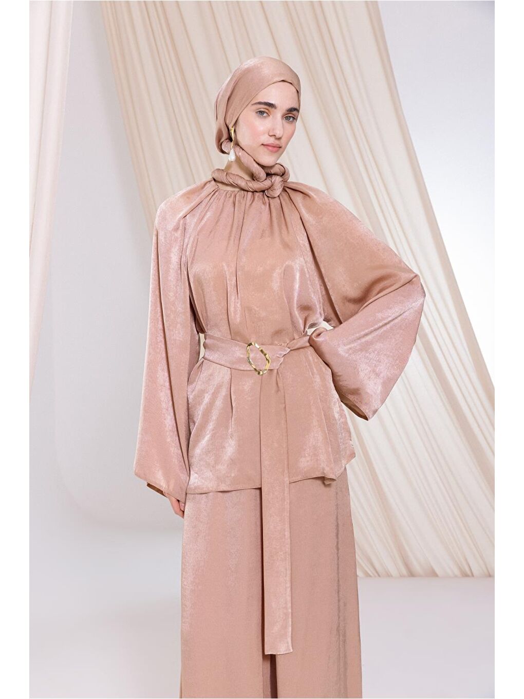 Bej Vizon-Yarasa Kol Büzgülü Yaka Pantolonlu Takım-1