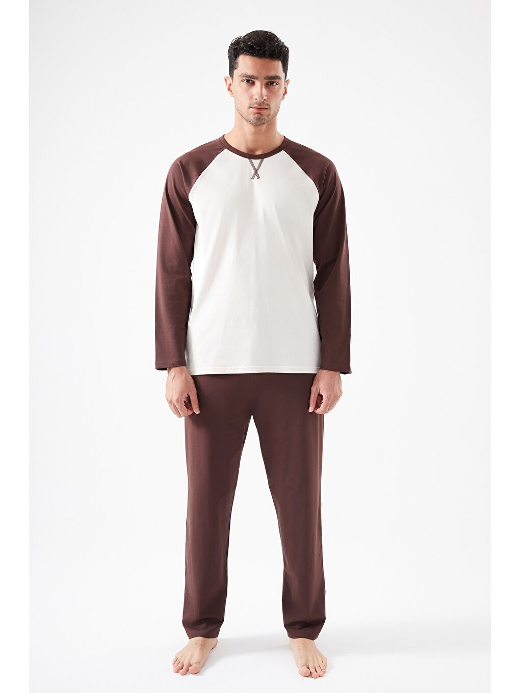 Kahverengi Erkek Pamuklu Uzun Kollu Cepli Pijama Takımı-1