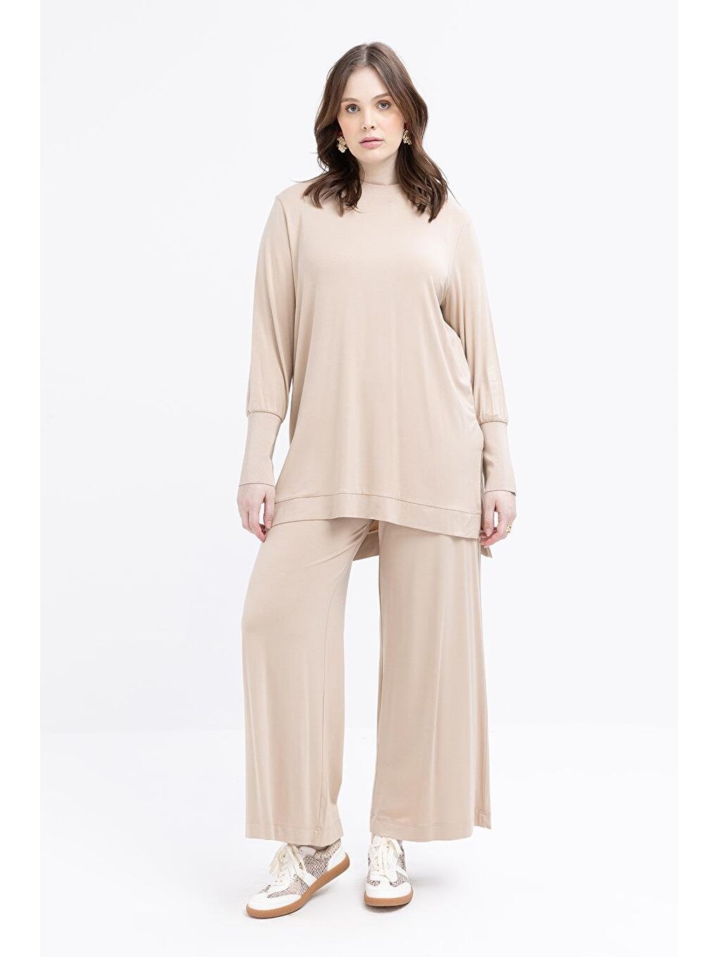Bej-Büyük Beden Elastanlı Pantolonlu Takım-1