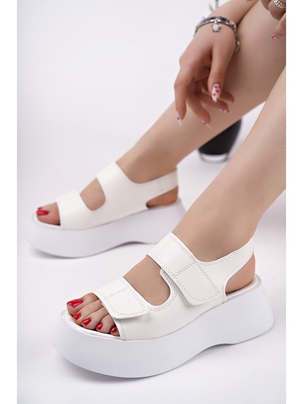 Beyaz NANSHE Kalın Taban Çift Bantlı Cırtlı Günlük Kadın Sandalet-3