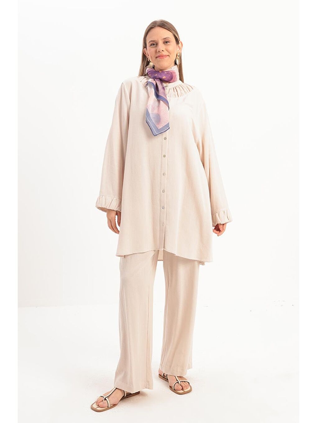 Bej Taş-Büzgü Detaylı Büyük Beden Keten Pantolonlu Takım-1