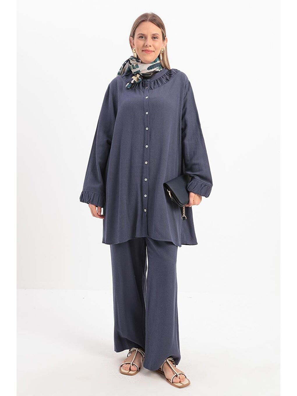 İndigo-Büzgü Detaylı Büyük Beden Keten Pantolonlu Takım-1